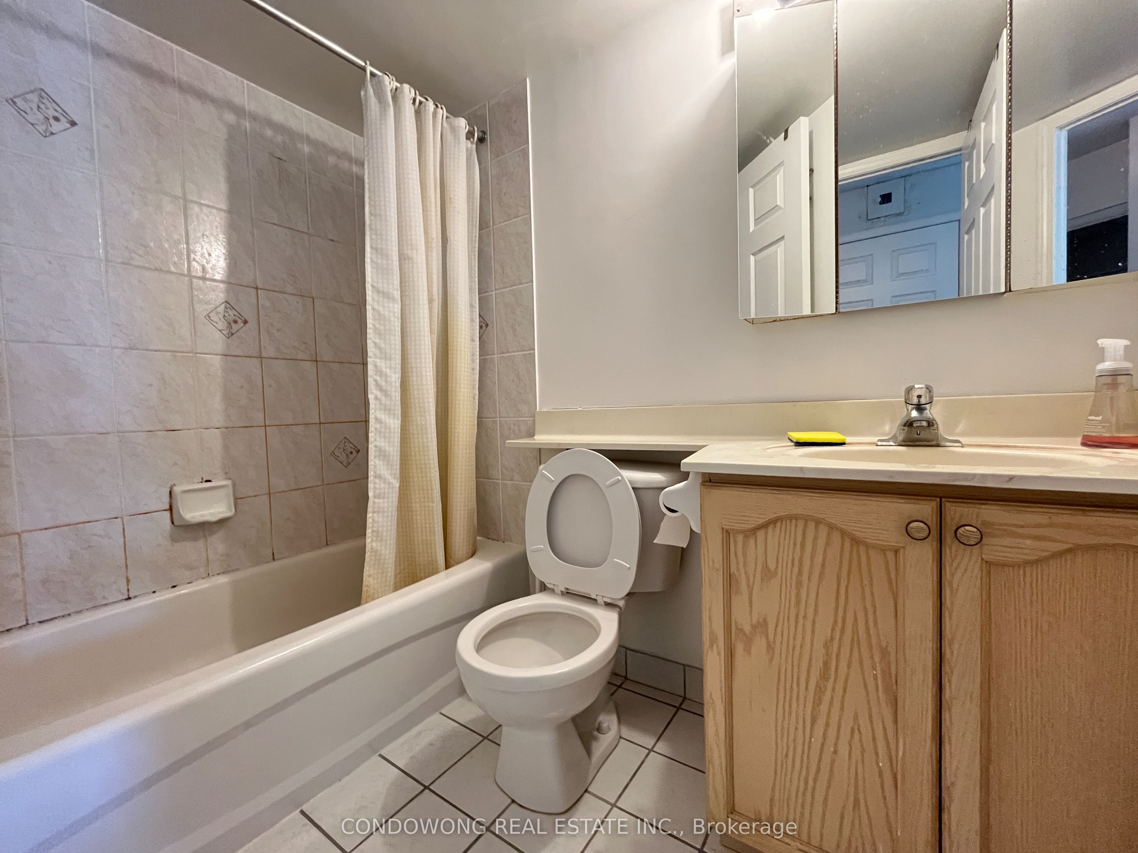 22 Olive Avenue 2305 Property Photo 7