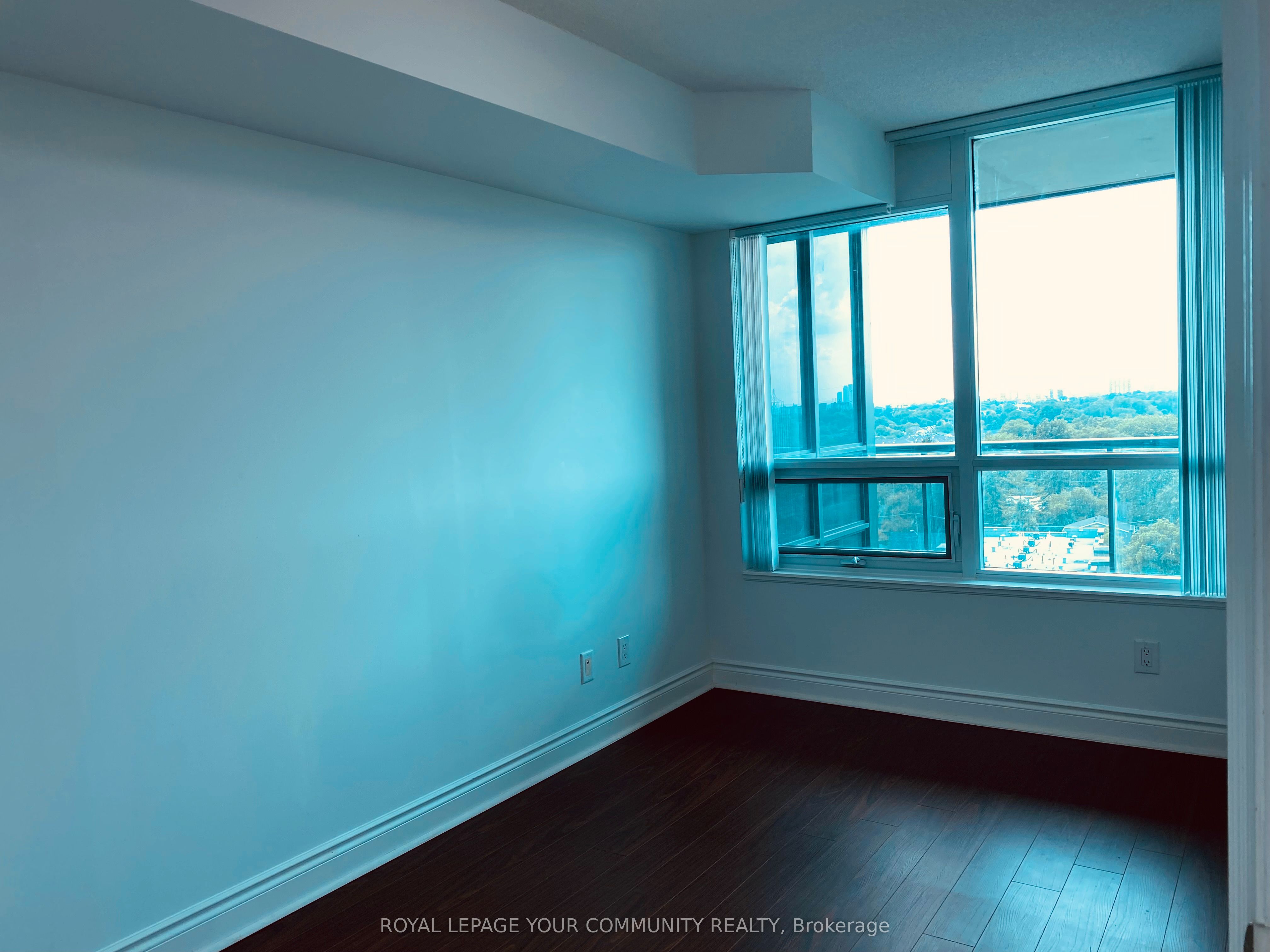 25 Greenview Avenue 1017 Property Photo 22