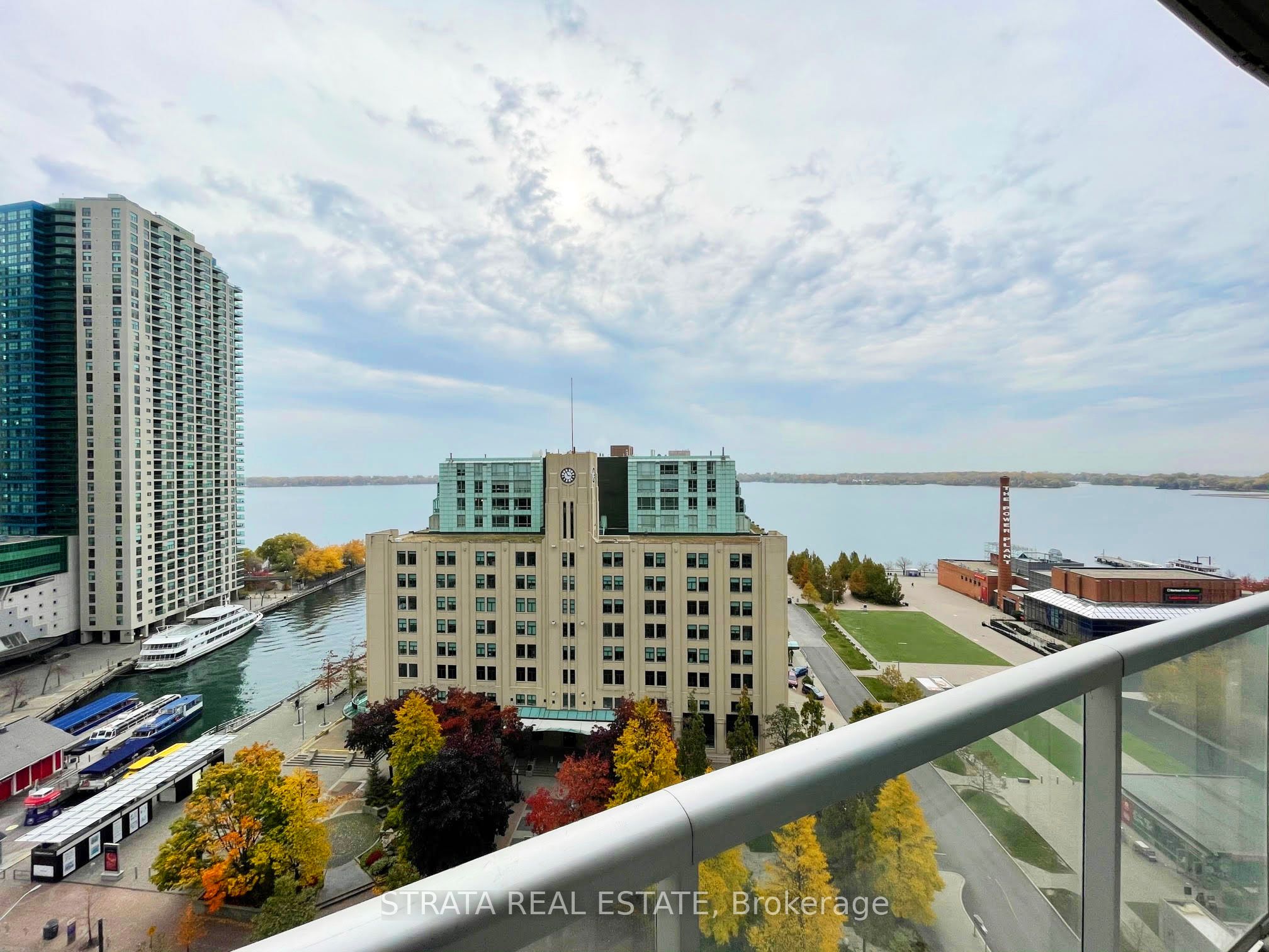 208 Queens Quay W 1505 Property Photo 10