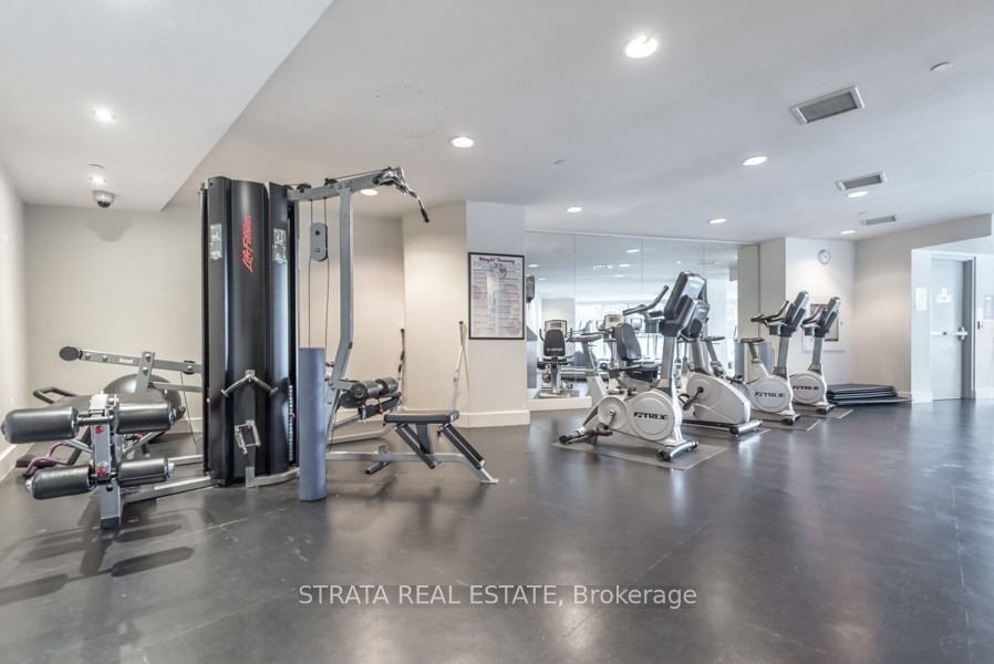 208 Queens Quay W 1505 Property Photo 12