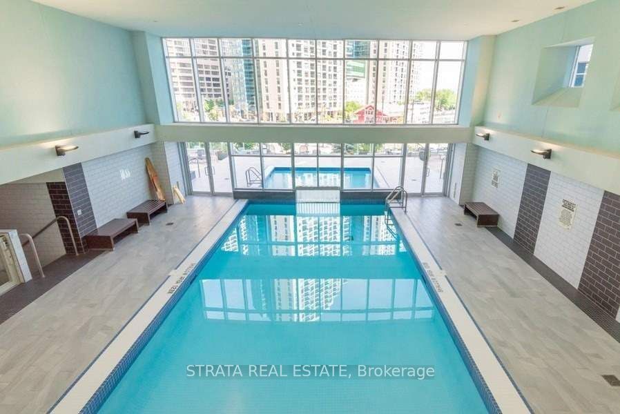 208 Queens Quay W 1505 Property Photo 14