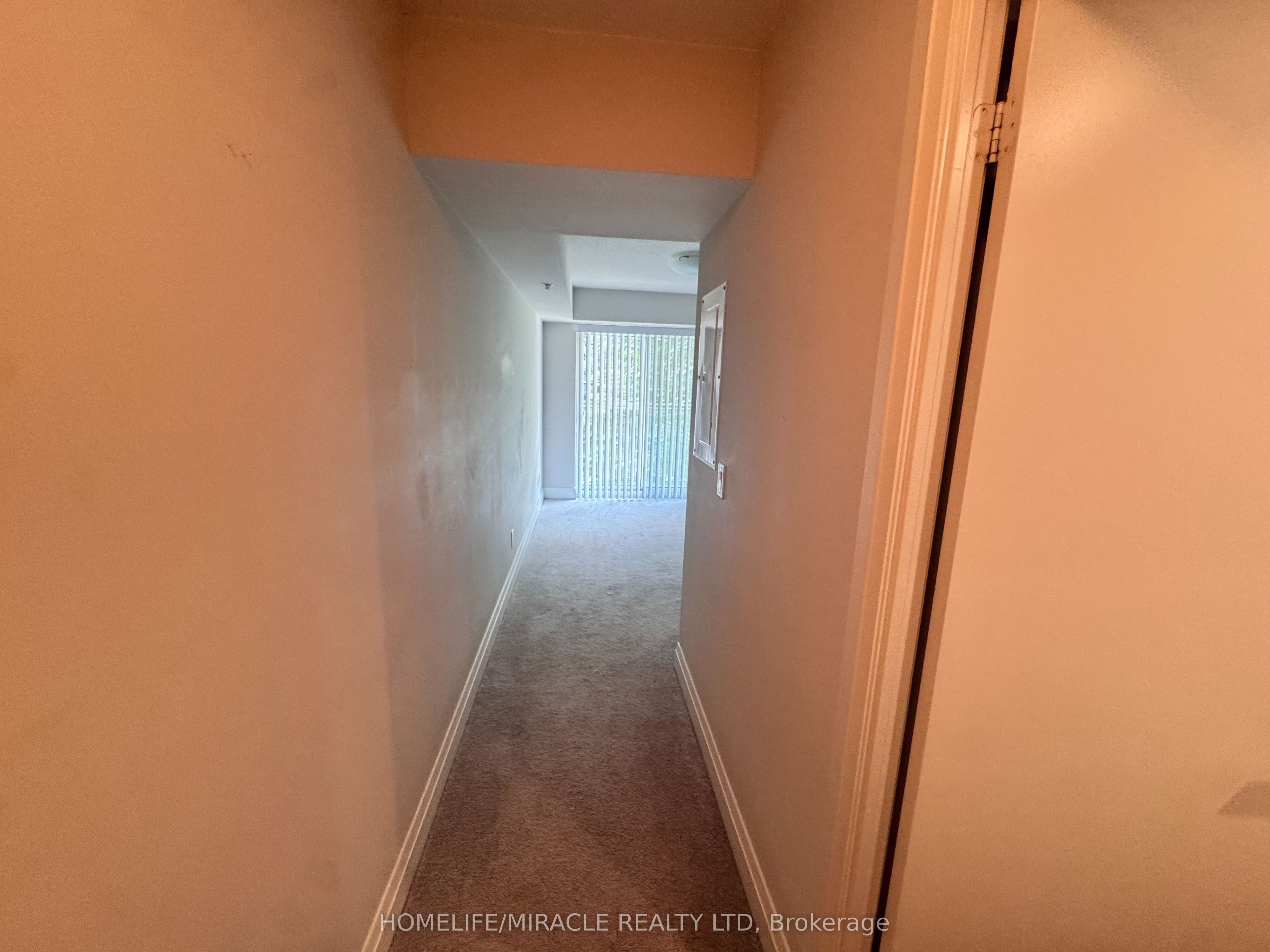 555 Wilson Avenue 103 Property Photo 32