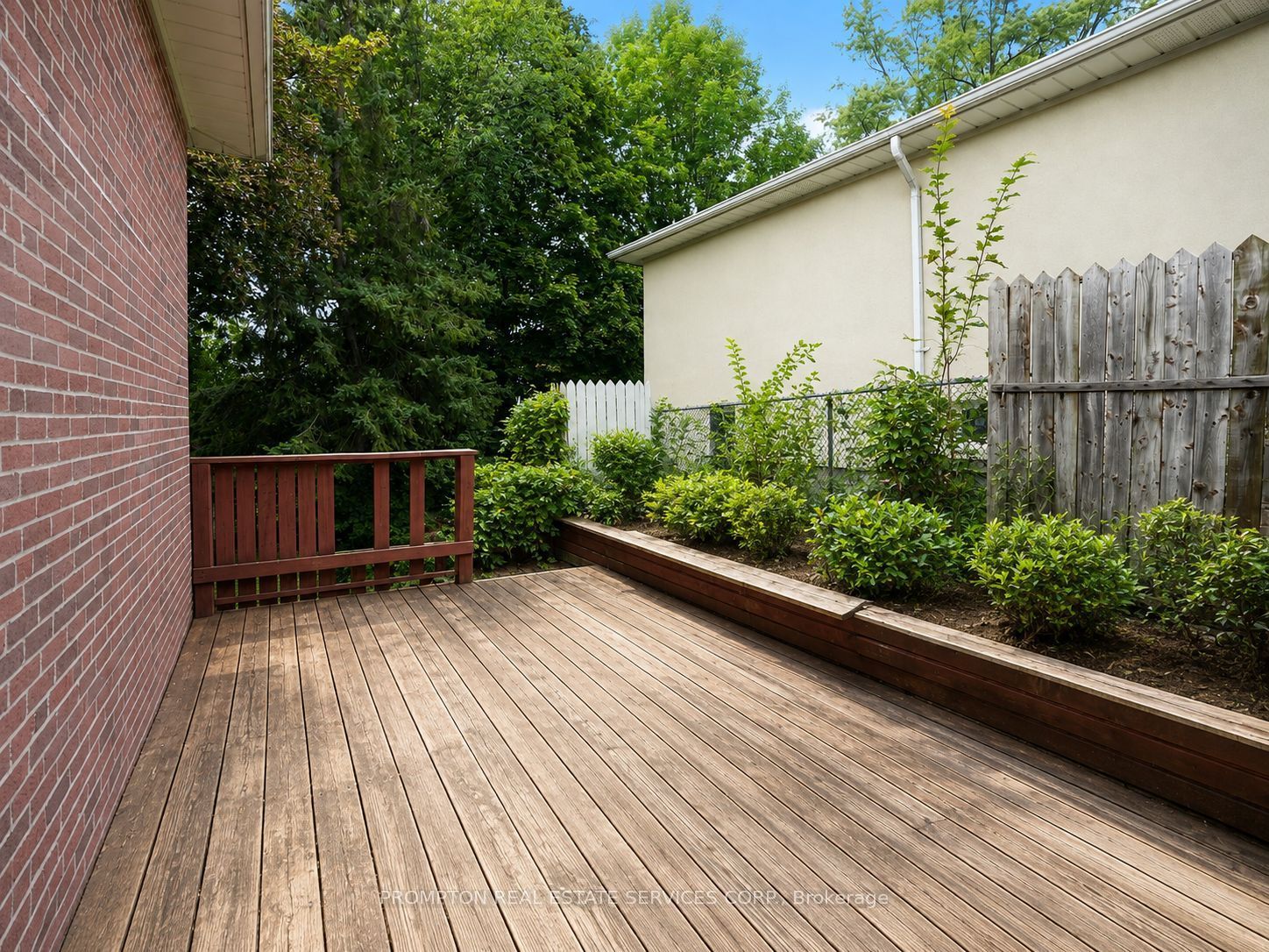 25 Lehar Crescent Property Photo 2