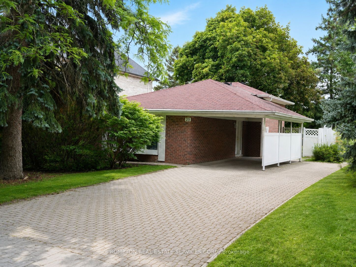 25 Lehar Crescent Property Photo 6