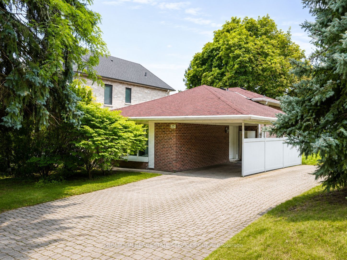 25 Lehar Crescent Property Photo 7