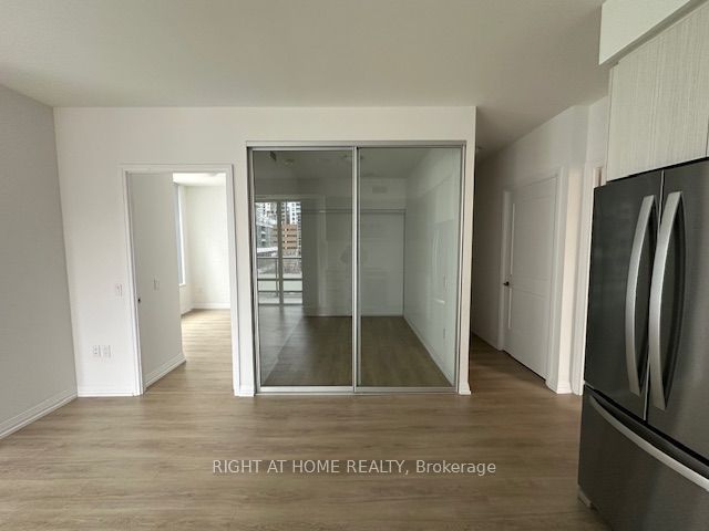 50 Dunfield Avenue 619 Property Photo 10