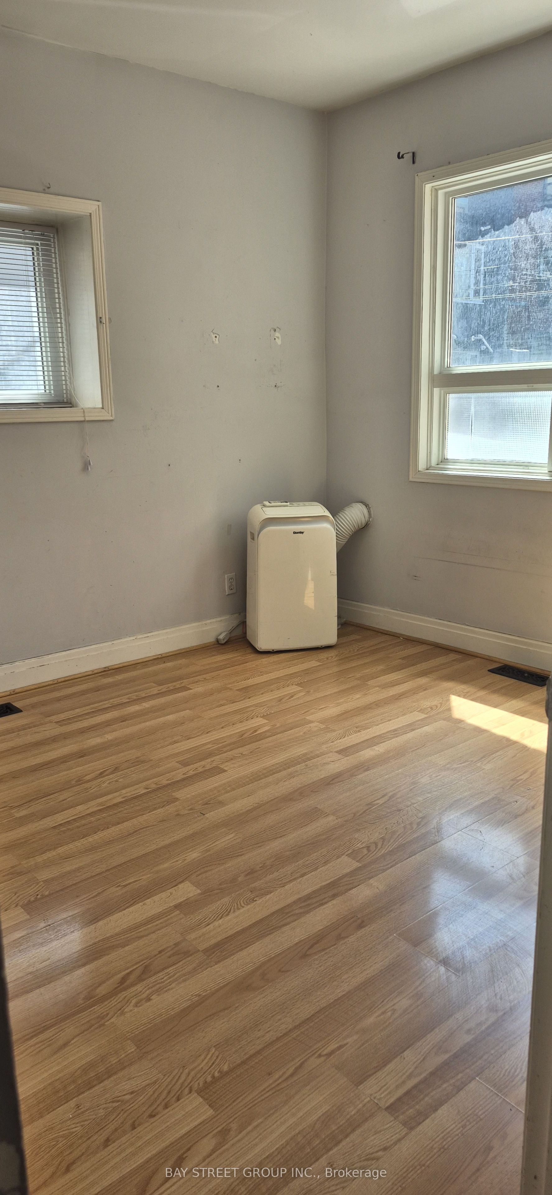 6 Ferndale Avenue Property Photo 11