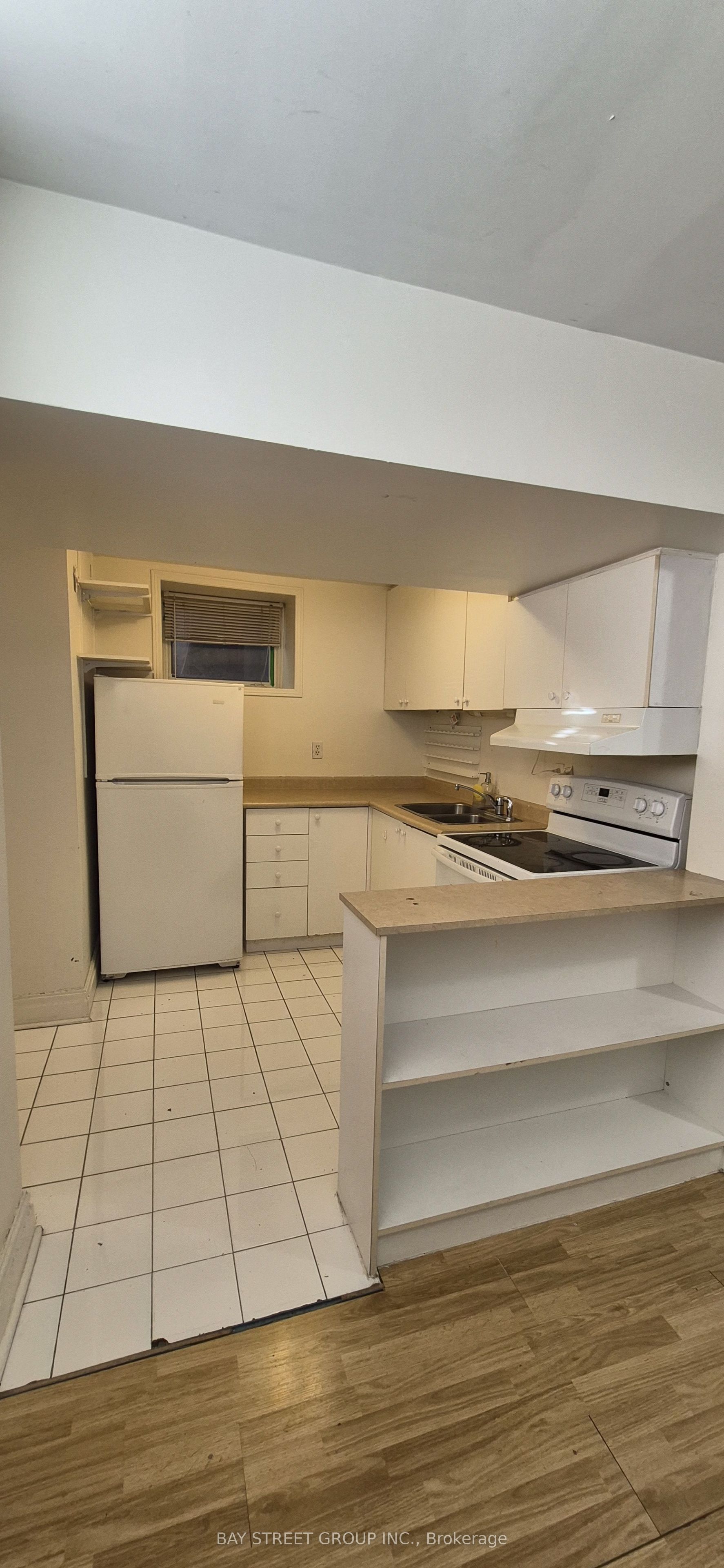 6 Ferndale Avenue Property Photo 32