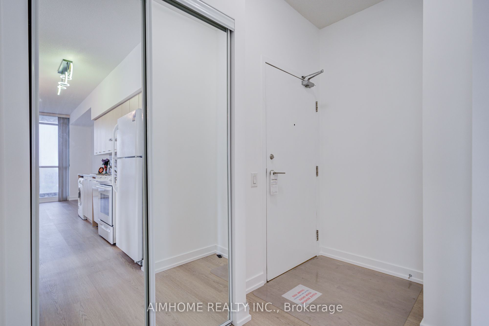 29 Singer Court 2109 Property Photo 11