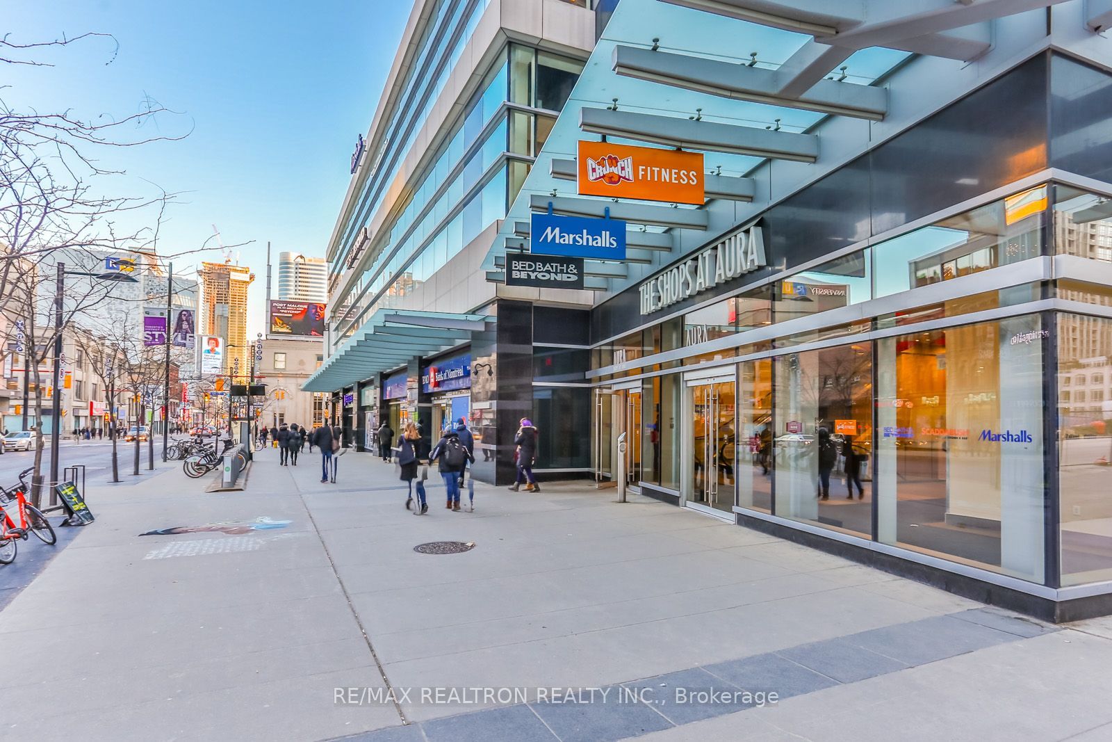 384 Yonge Street 93 Property Photo 4