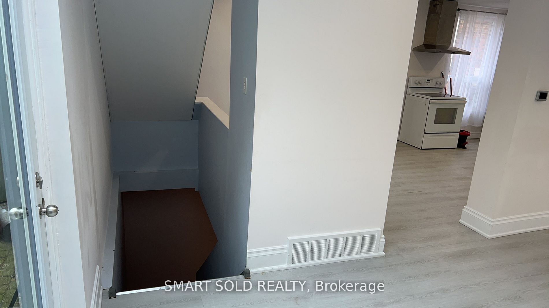 42a Amelia Street Property Photo 12