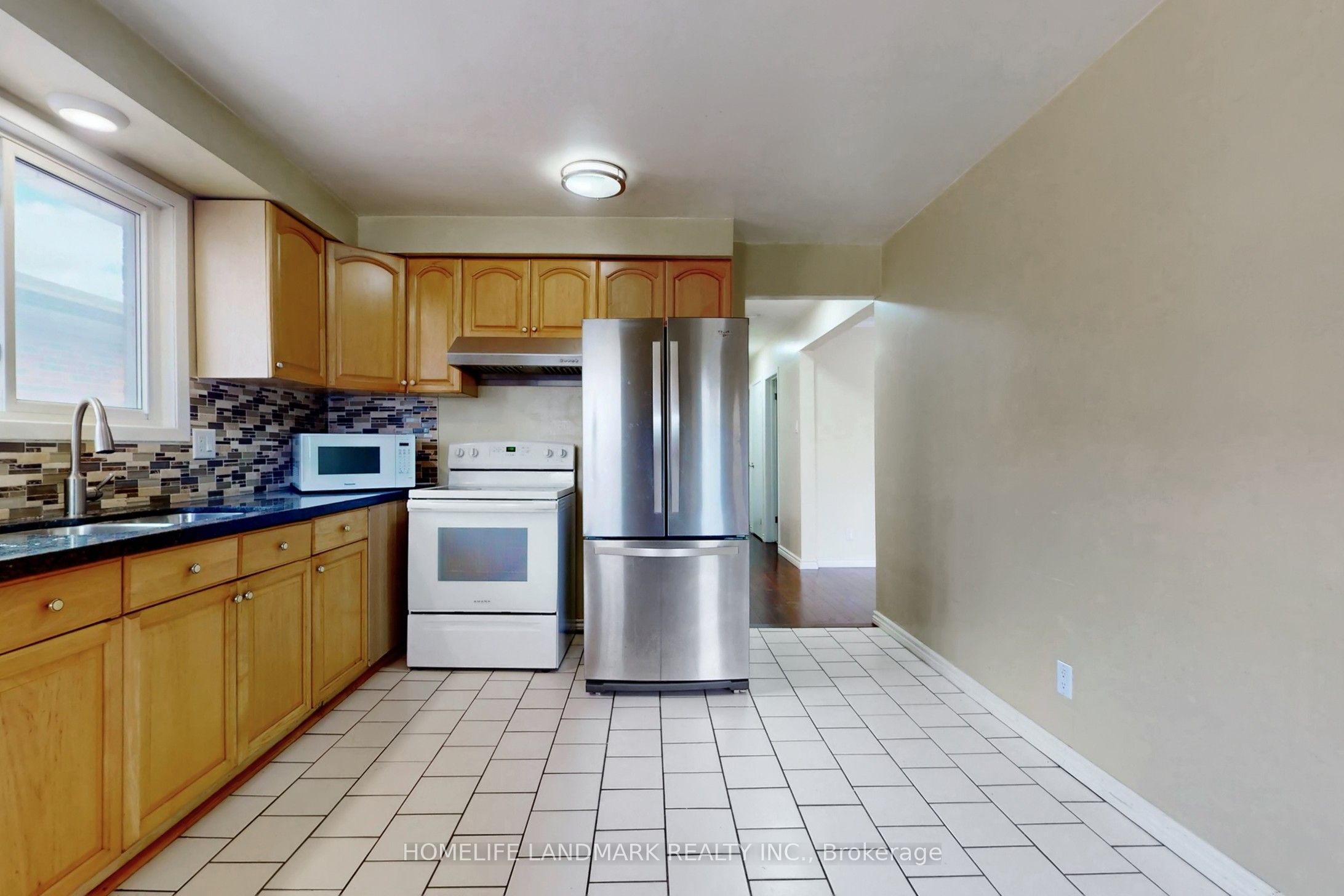 225 Pineway Boulevard Property Photo 10