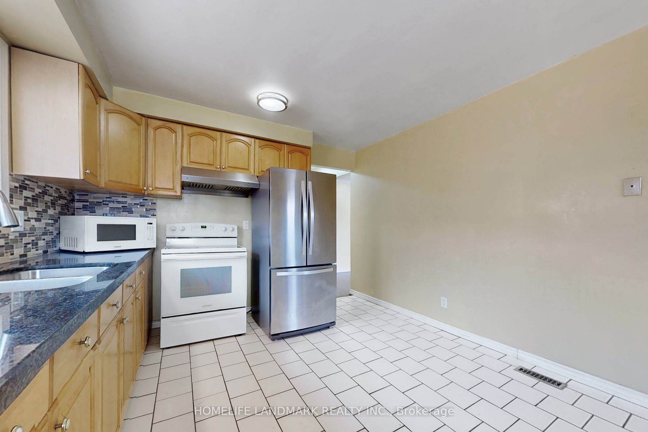 225 Pineway Boulevard Property Photo 11