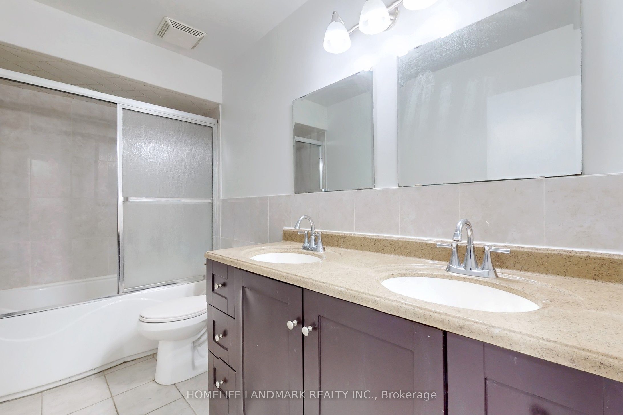 225 Pineway Boulevard Property Photo 17
