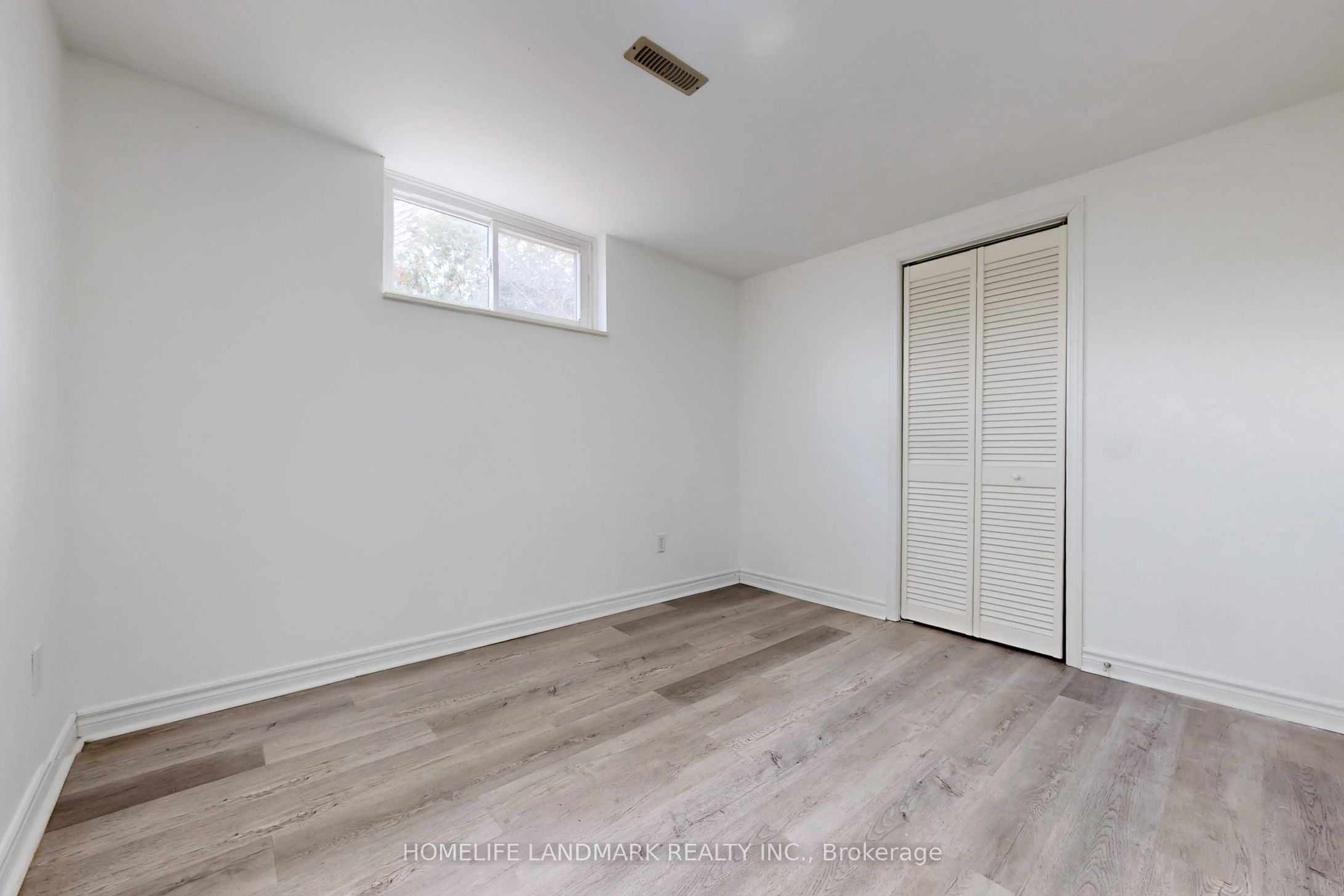 225 Pineway Boulevard Property Photo 27