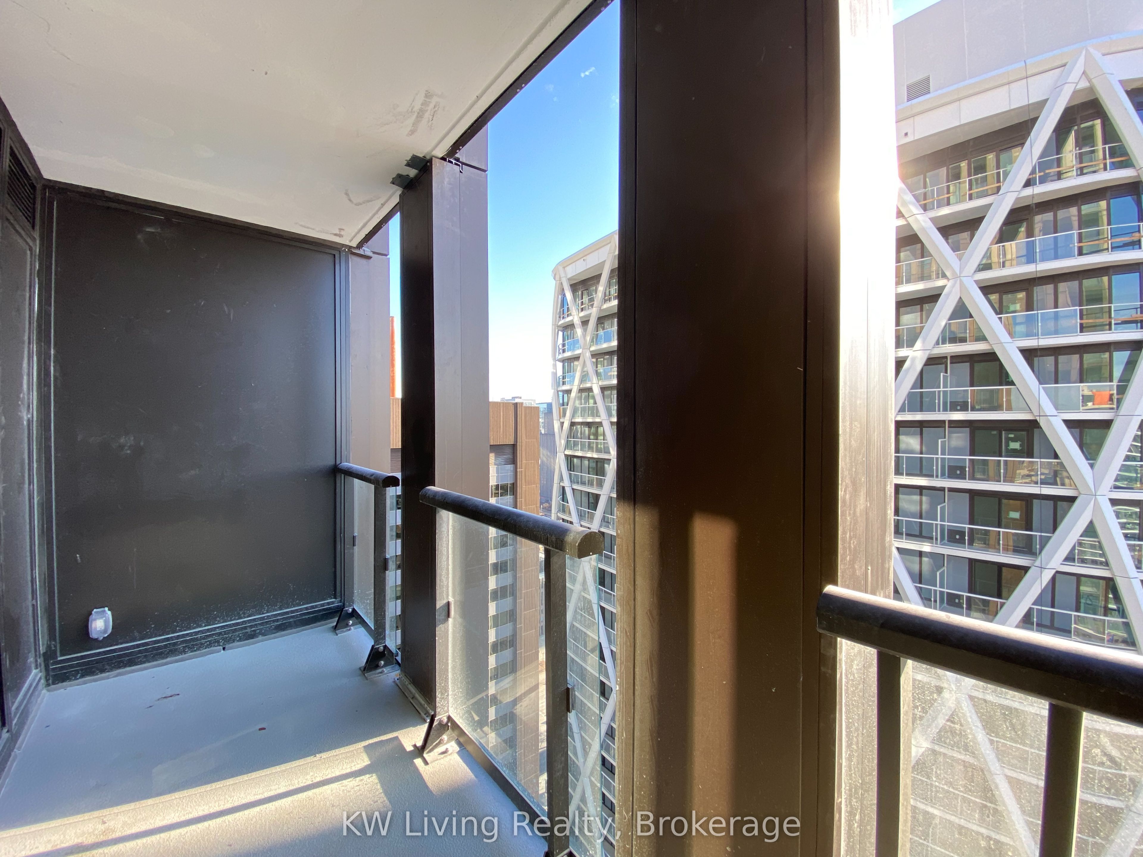 238 Simcoe Street 3208 Property Photo 38