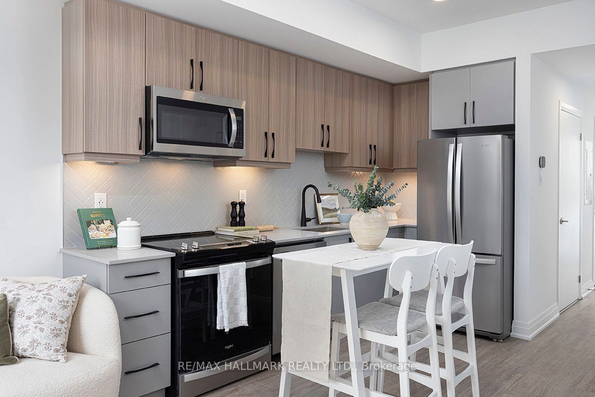 15 Brenthall Avenue 6 Property Photo 5