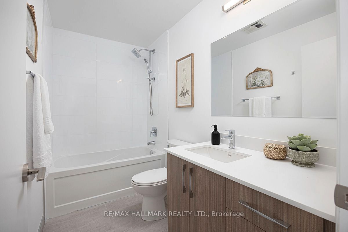 15 Brenthall Avenue 6 Property Photo 8