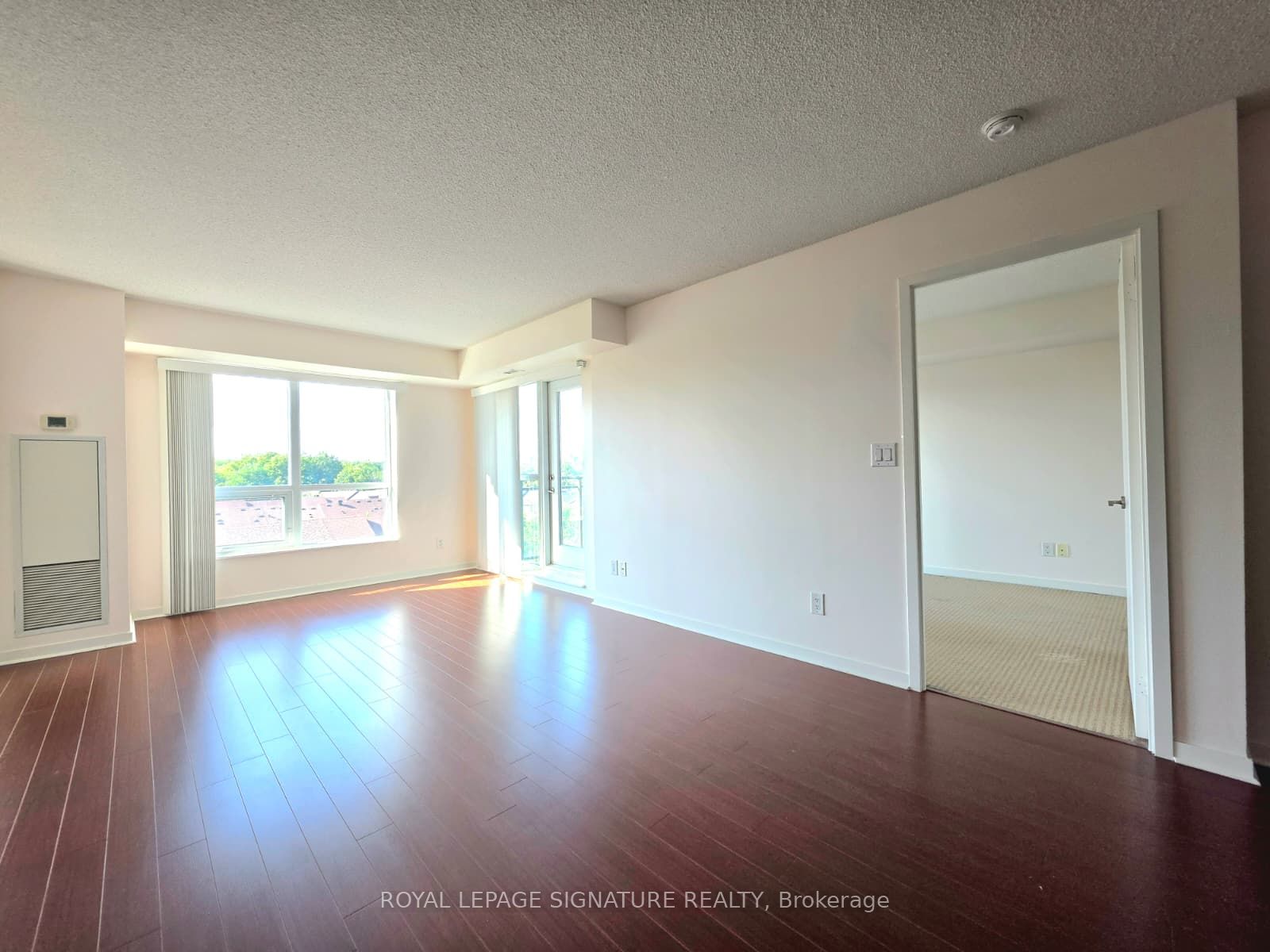 120 Dallimore Circle 504 Property Photo 7