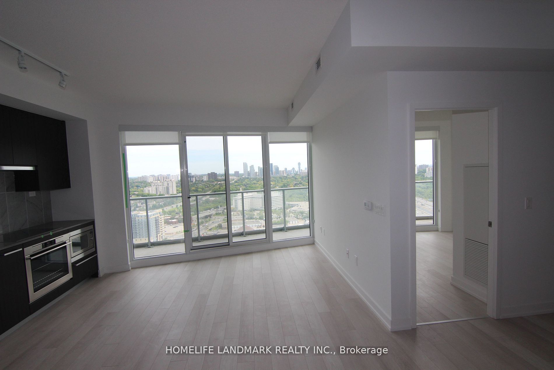 117 Mcmahon Drive 2710 Property Photo 3