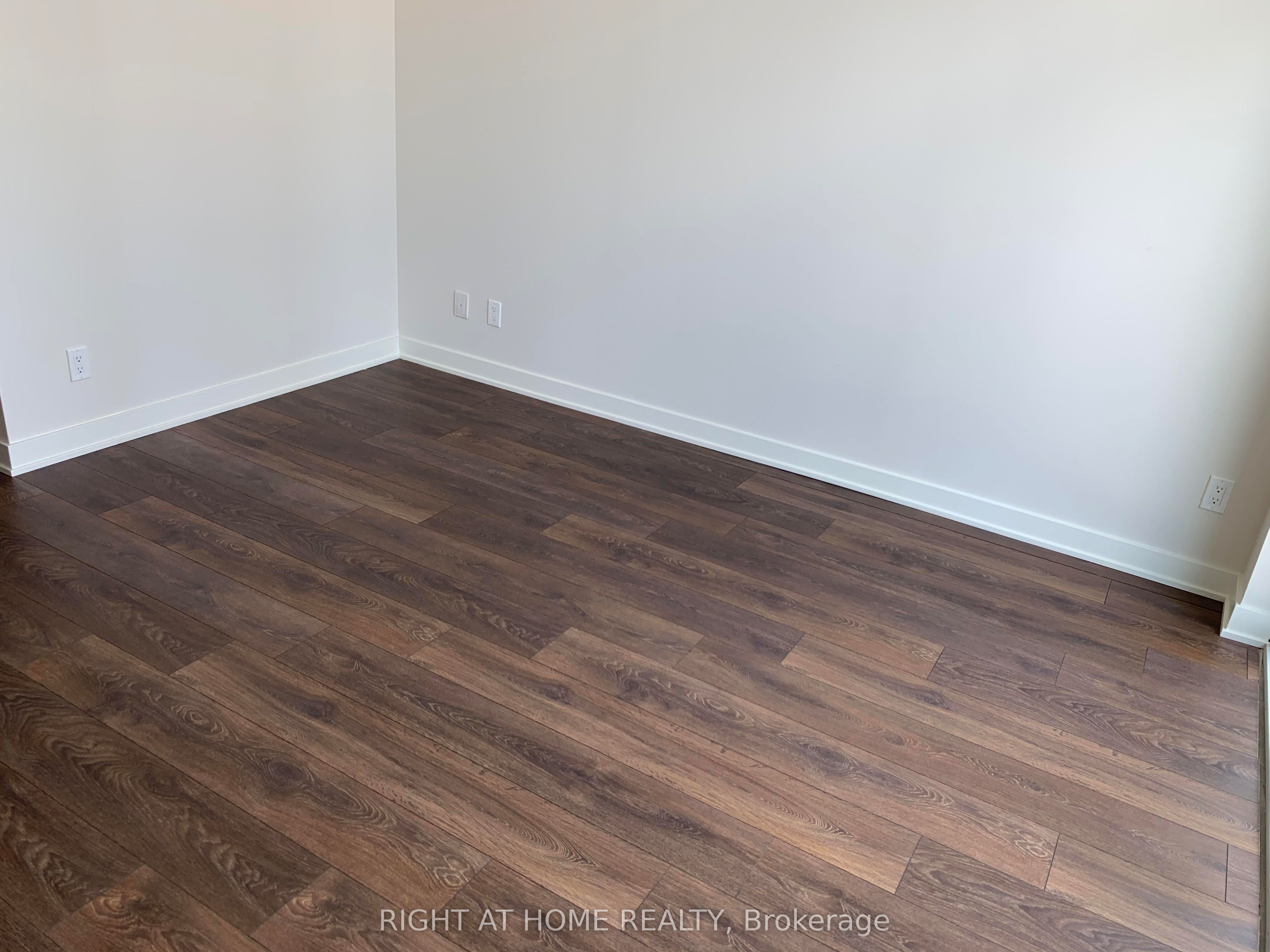 2 Sonic Way 303 Property Photo 5