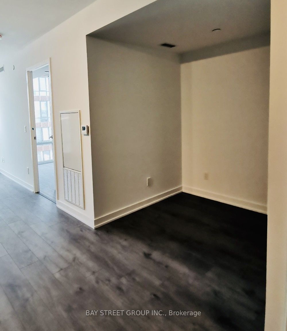 501 Yonge Street 2103 Property Photo 6
