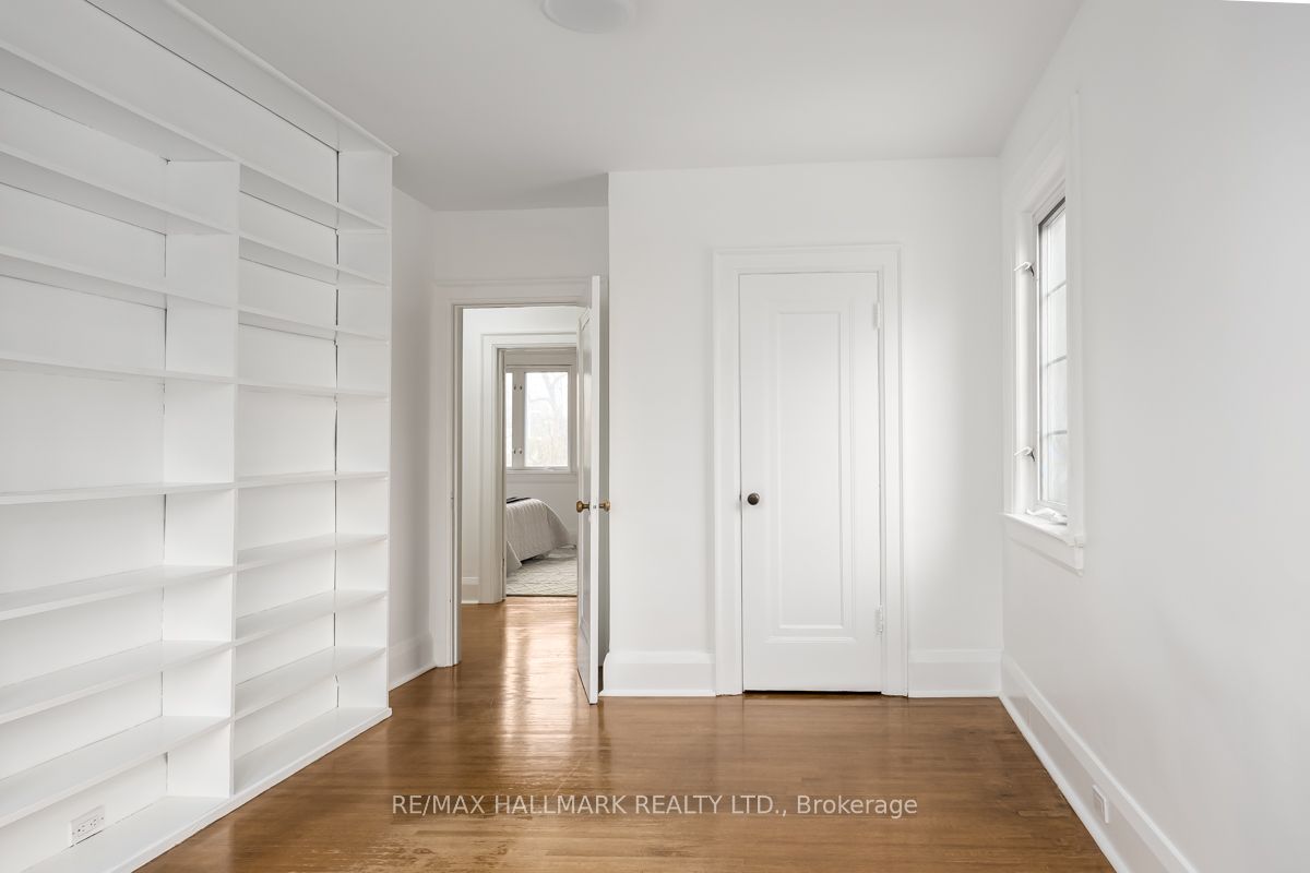 167 Welland Avenue Property Photo 16