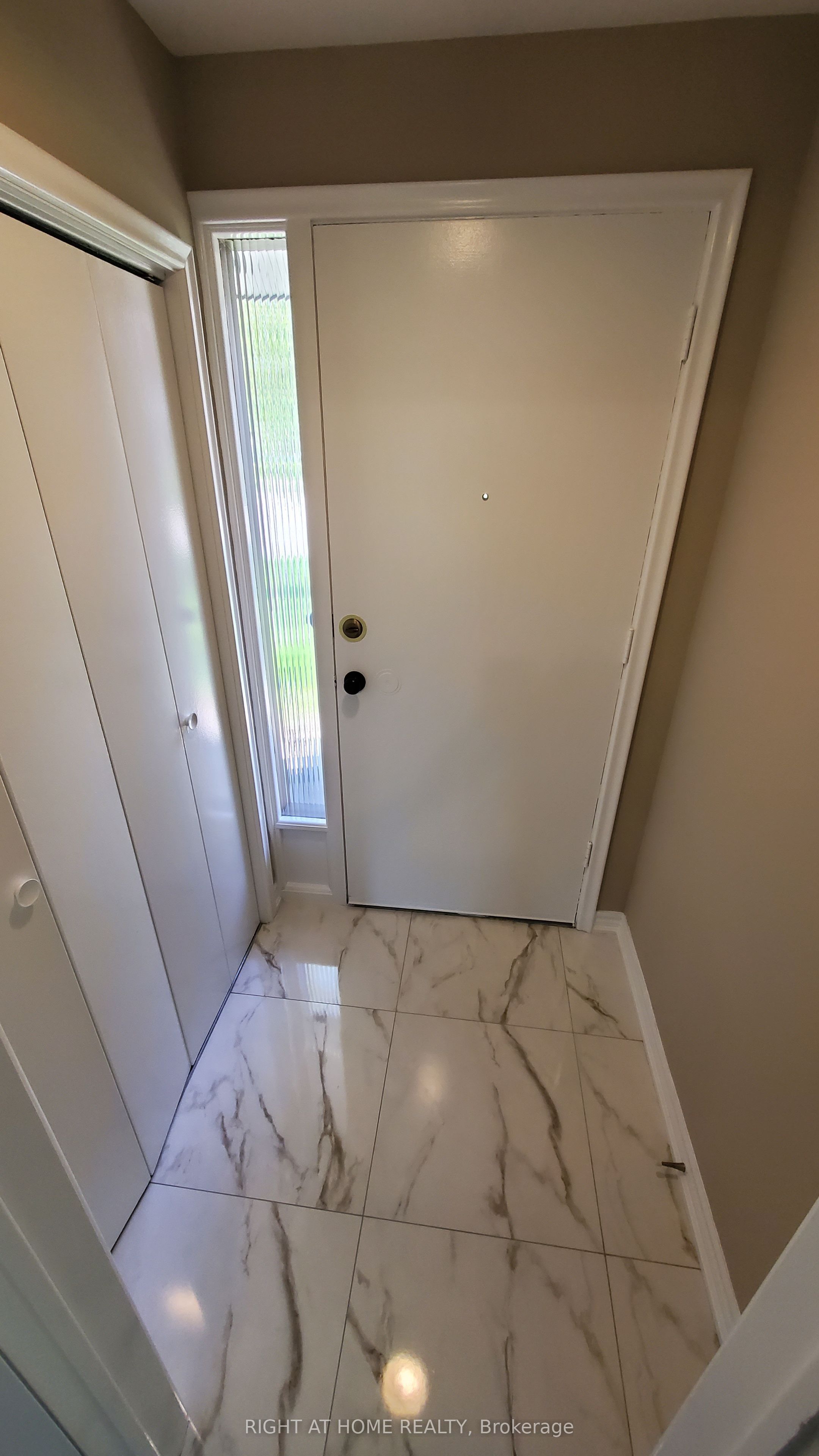 169 Yorkview Drive 1 Property Photo 2