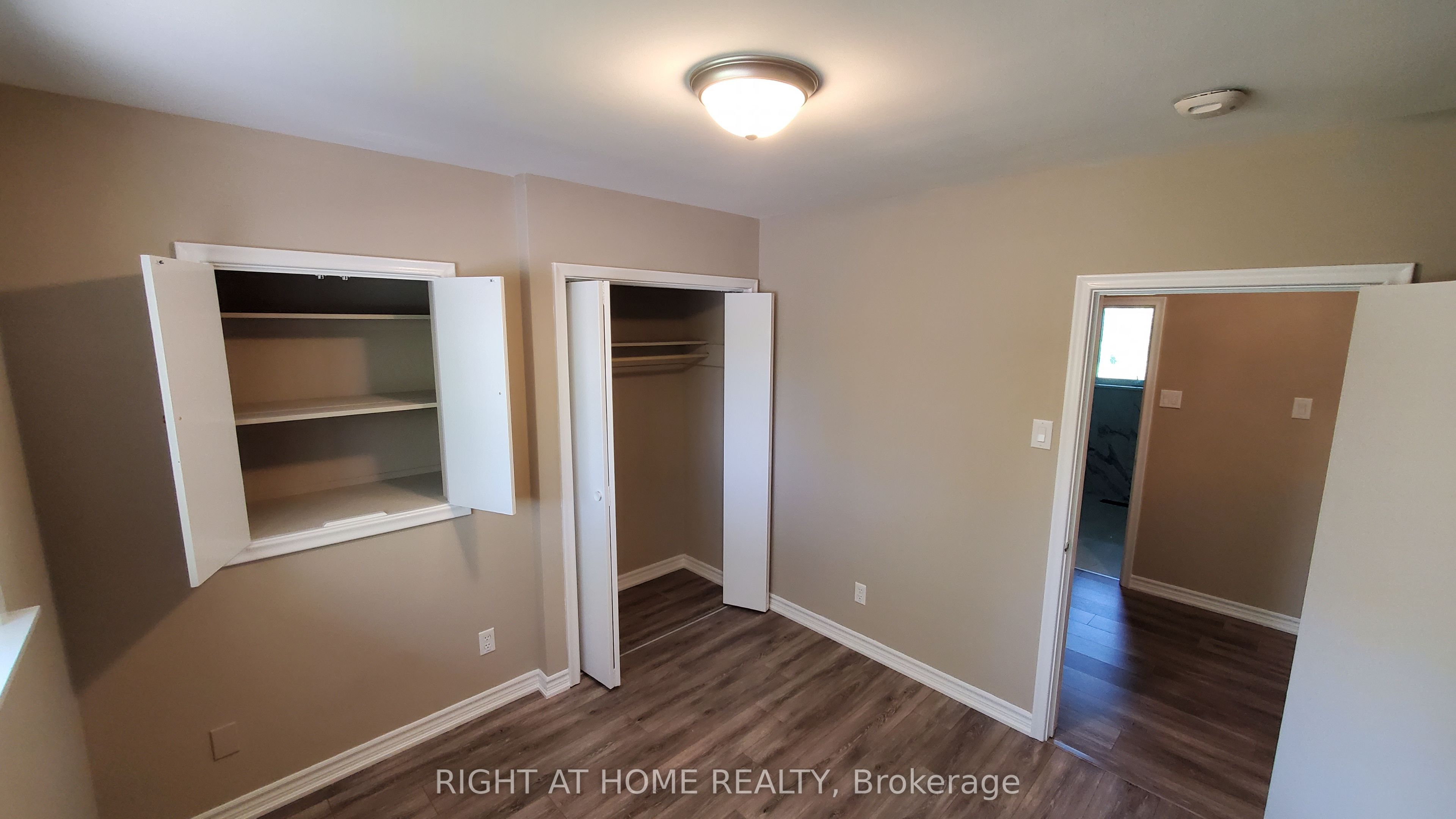 169 Yorkview Drive 1 Property Photo 24