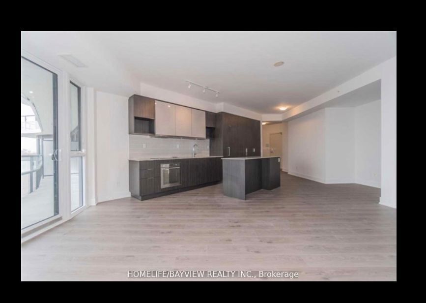 99 The Donway W 720 Property Photo 2