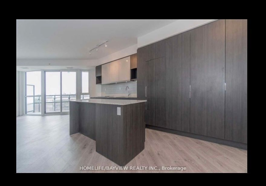 99 The Donway W 720 Property Photo 4