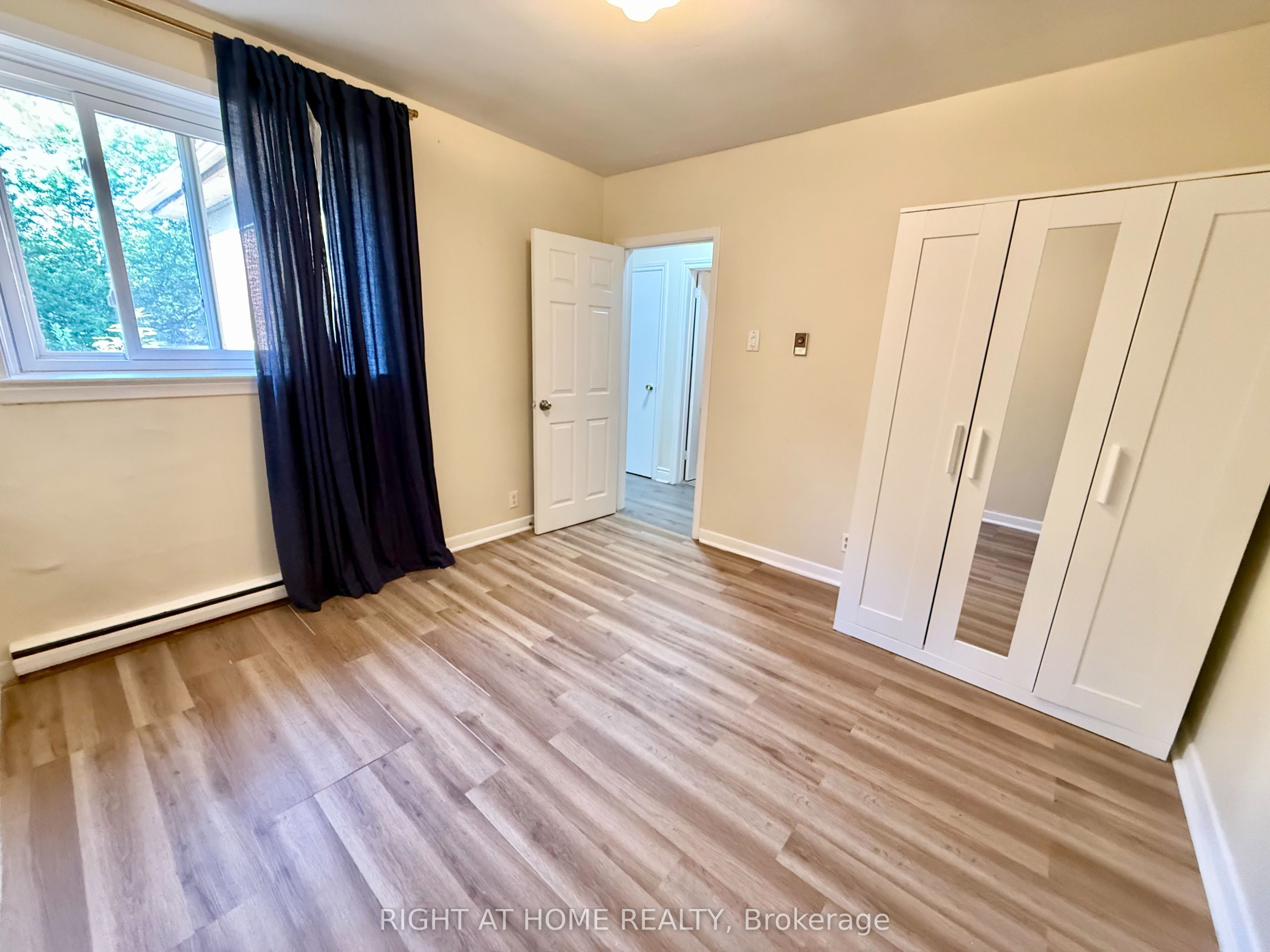538 Merton Street 2 Property Photo 6