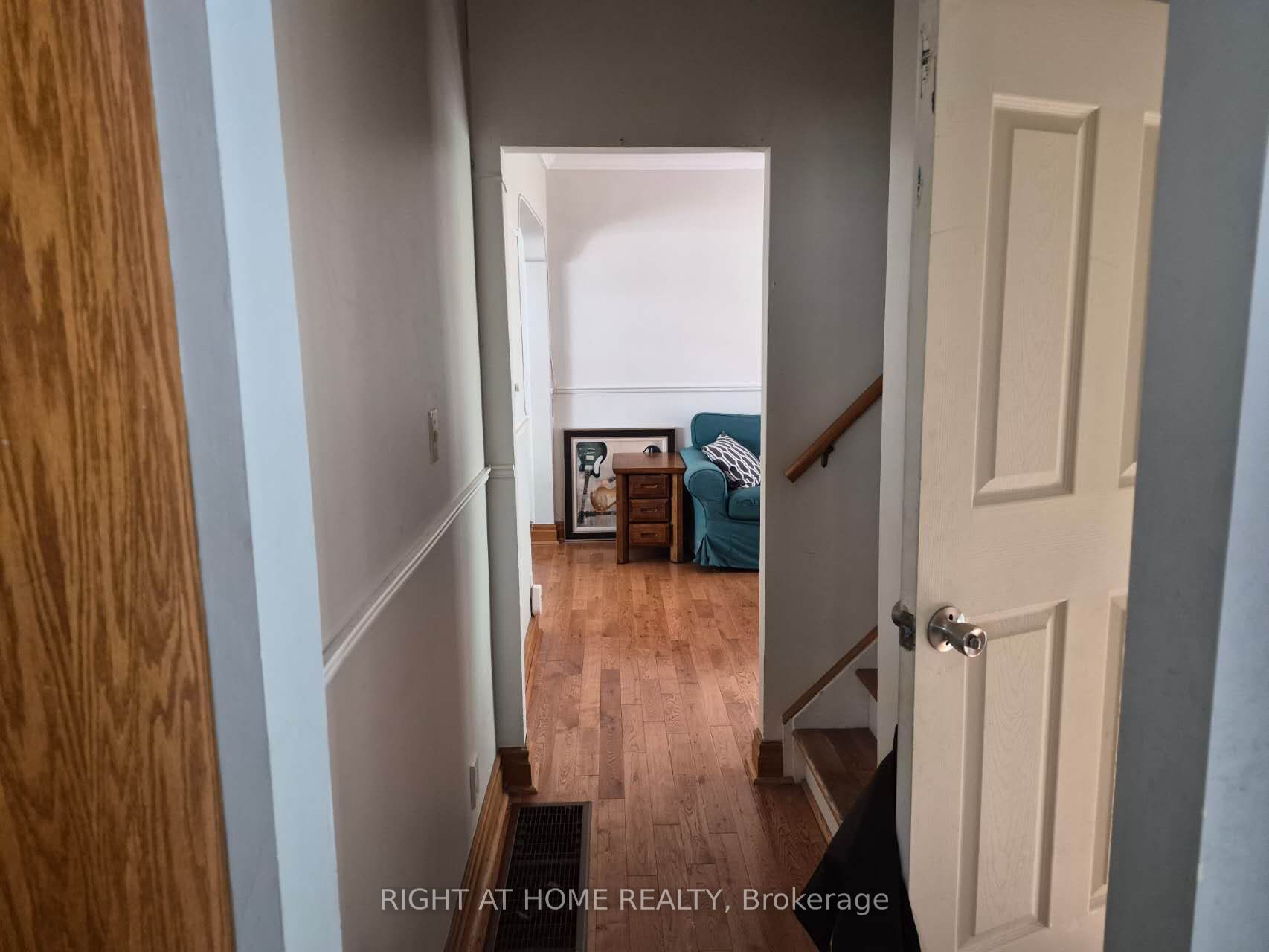 17 Gwendolen Avenue Property Photo 4