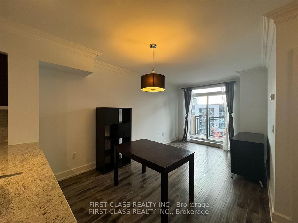 650 Sheppard Avenue E 623 Property Photo 5