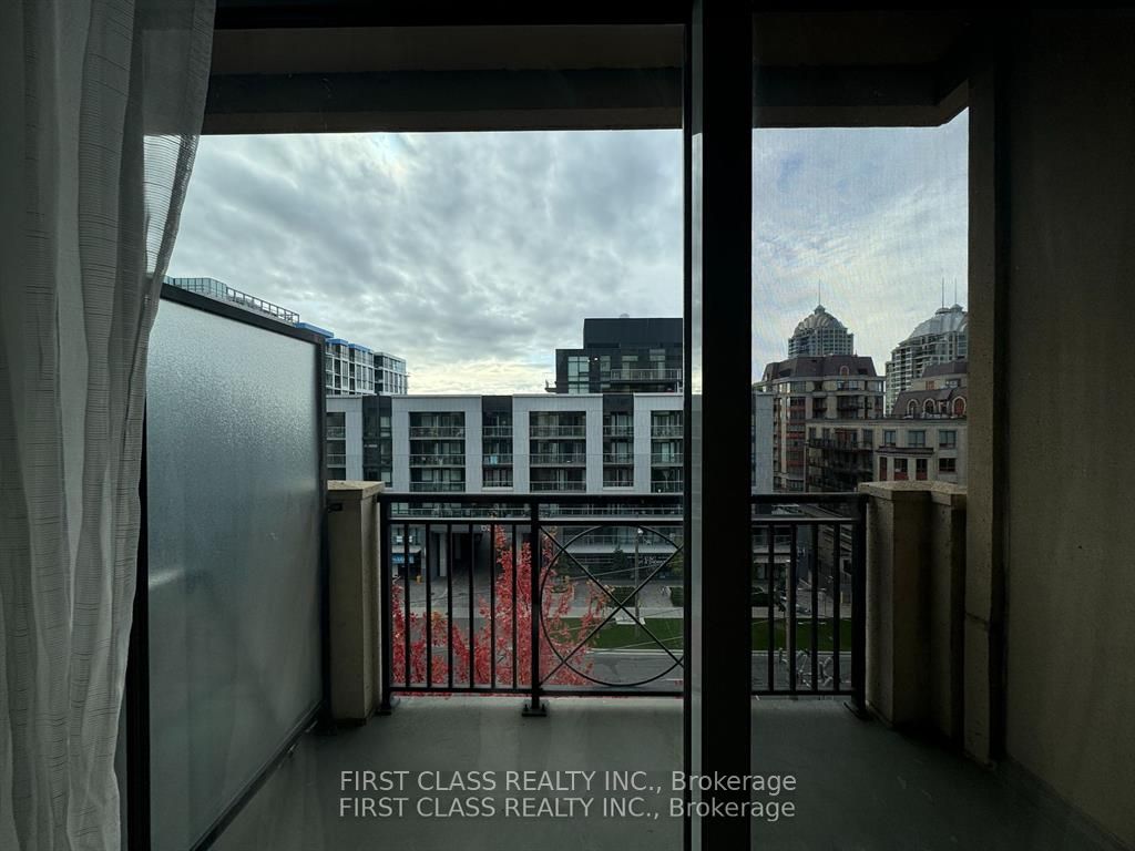 650 Sheppard Avenue E 623 Property Photo 6