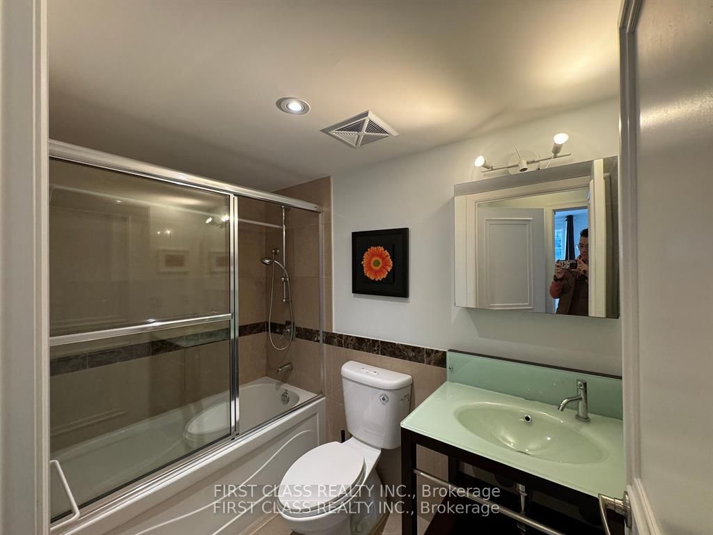 650 Sheppard Avenue E 623 Property Photo 8