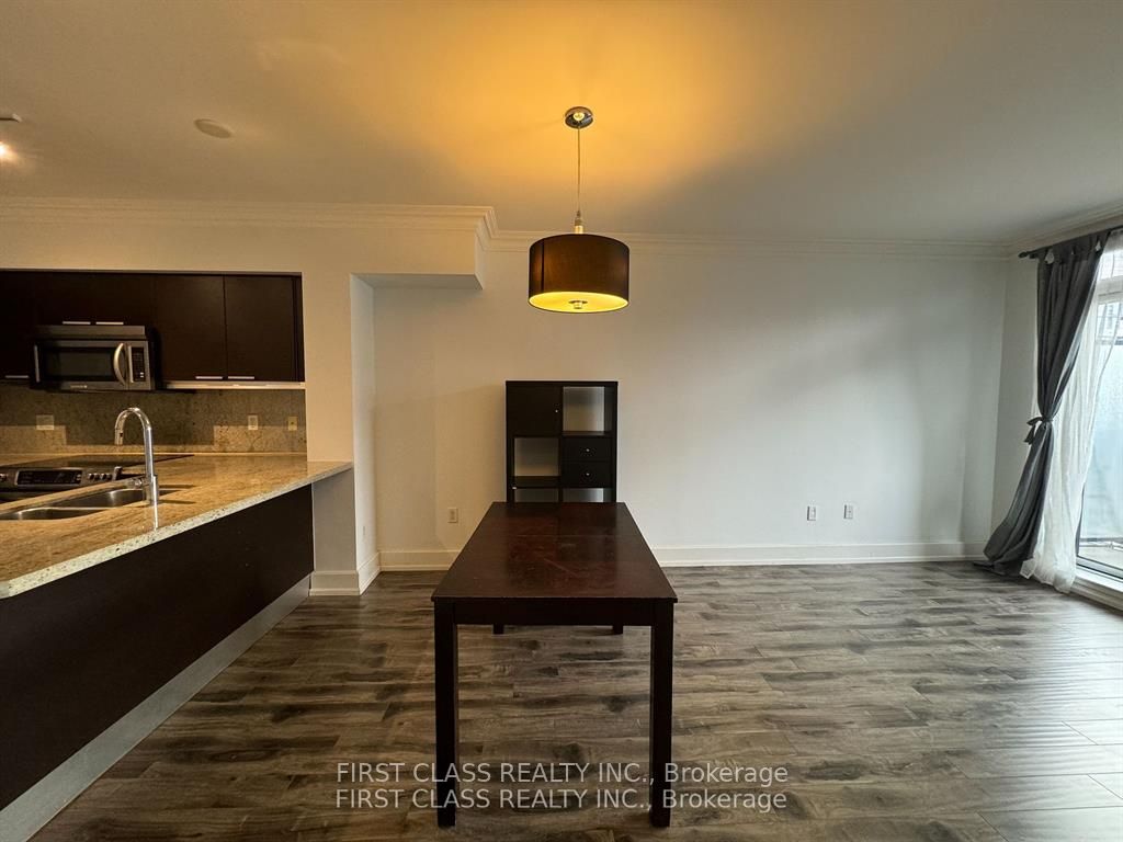 650 Sheppard Avenue E 623 Property Photo 11