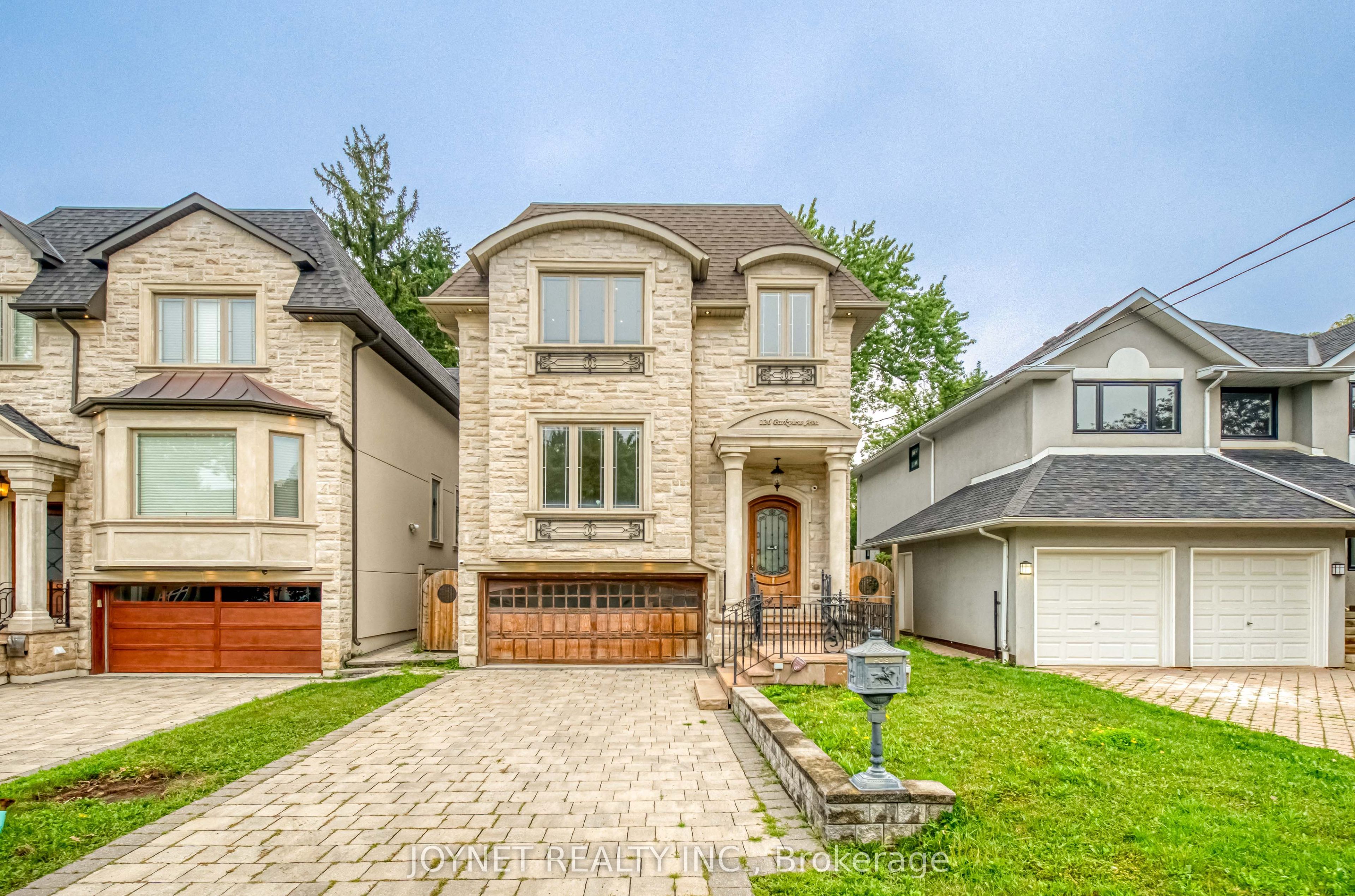 126 Parkview Avenue