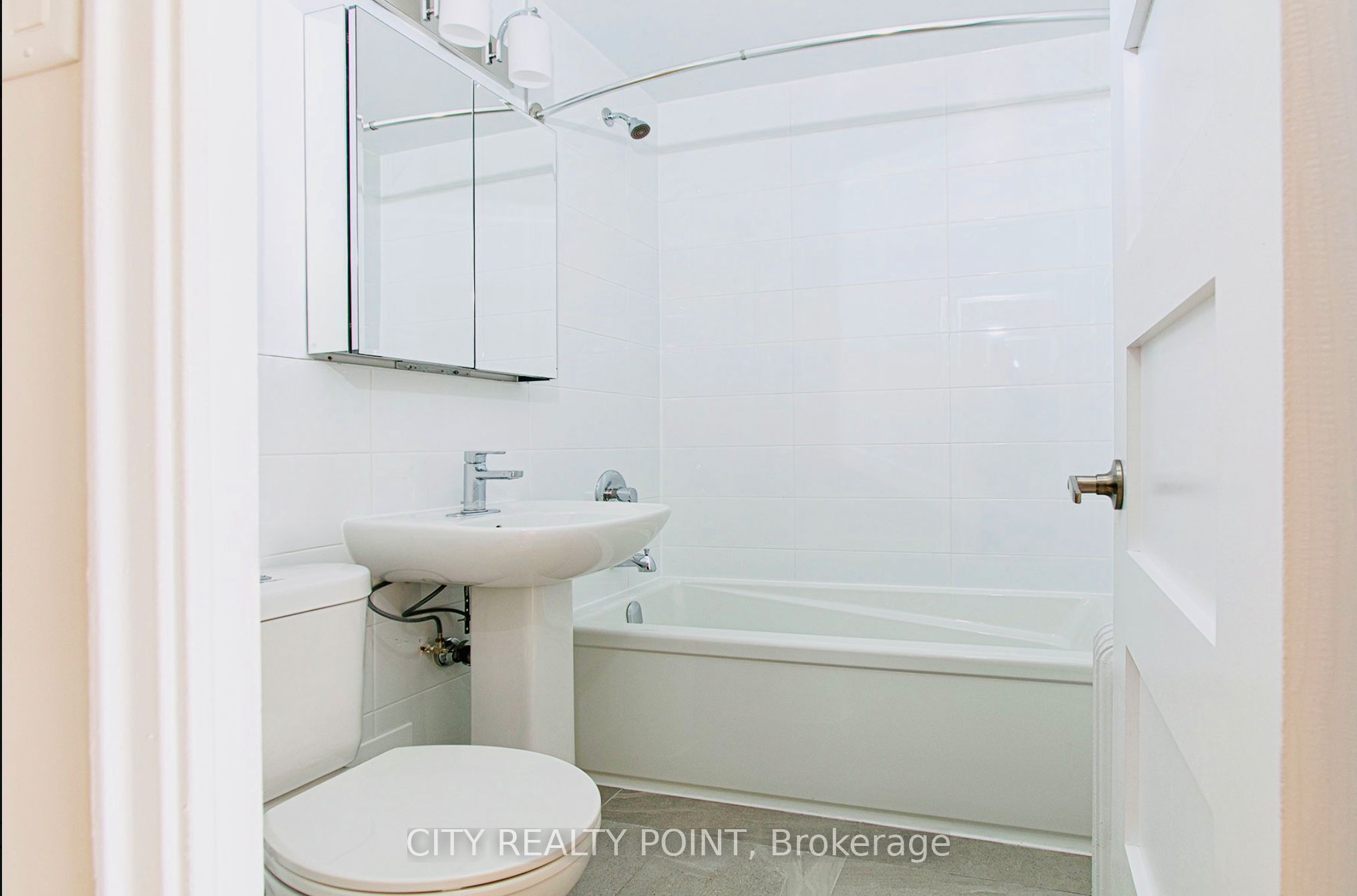 2 Grandstand Place 210 Property Photo 4