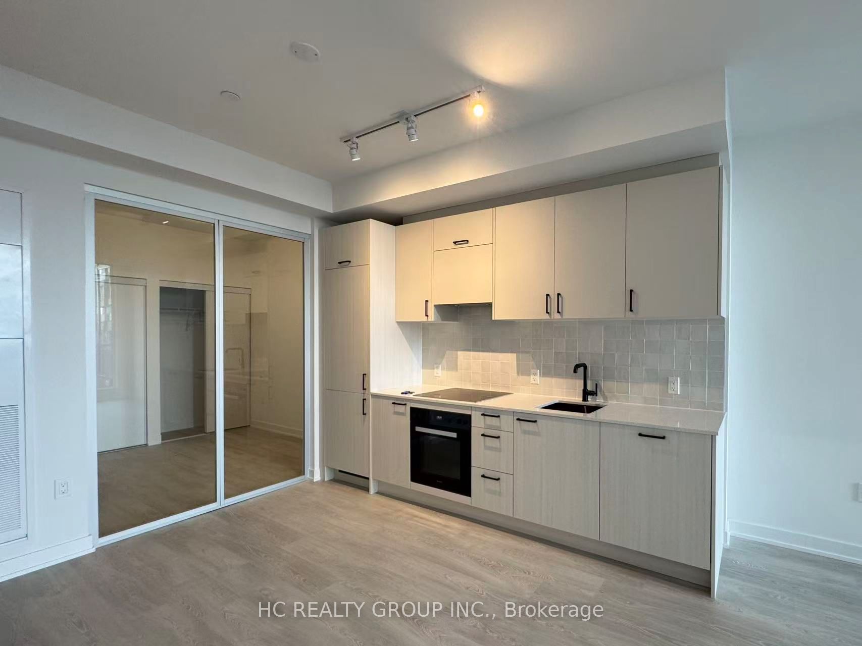 1 Kyle Lowry Road 623 Property Photo 7