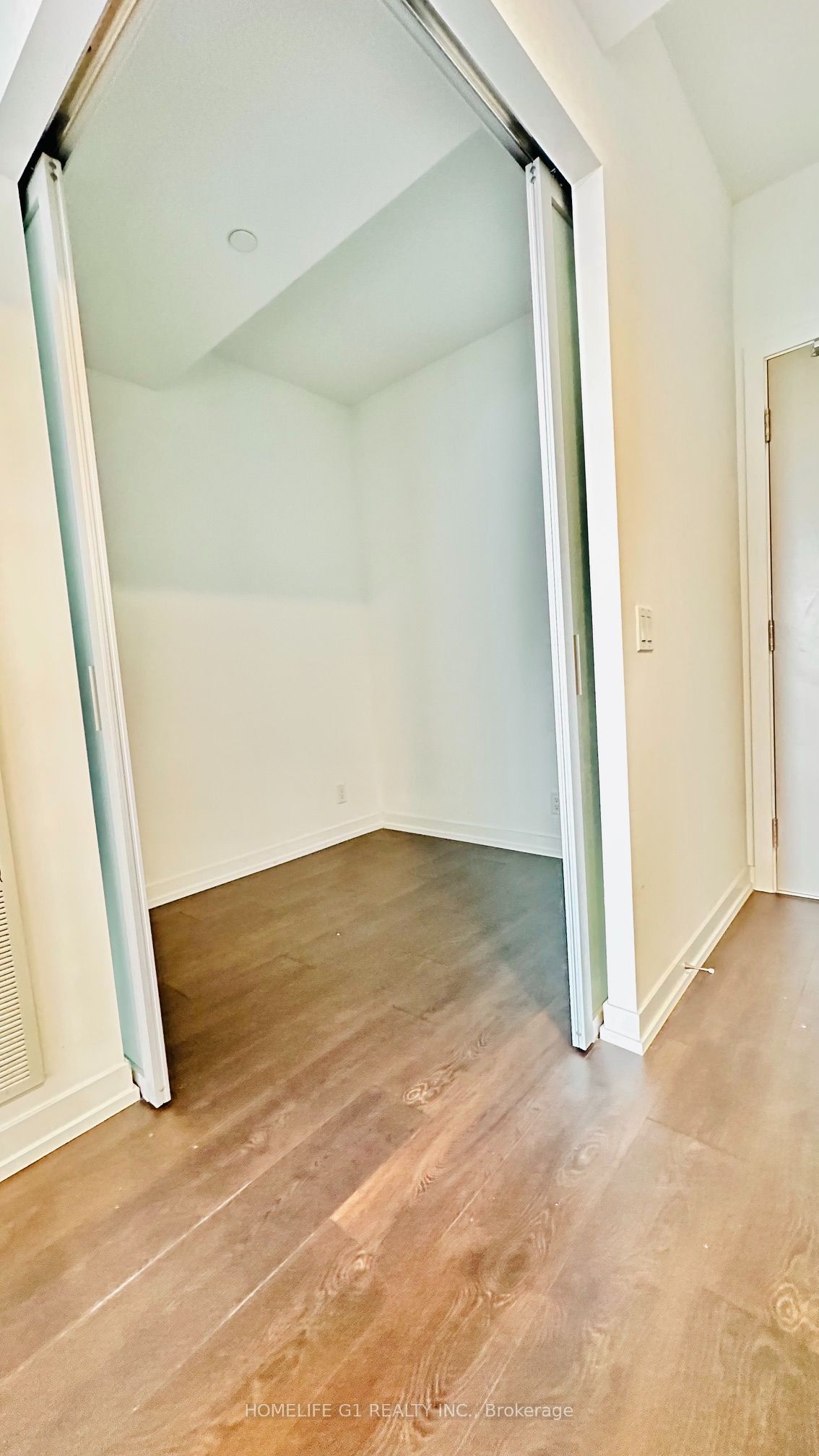 2020 Bathurst Street 1101 Property Photo 10