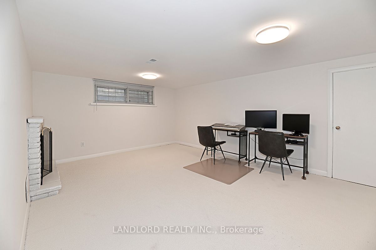 88 Carmichael Avenue Property Photo 17