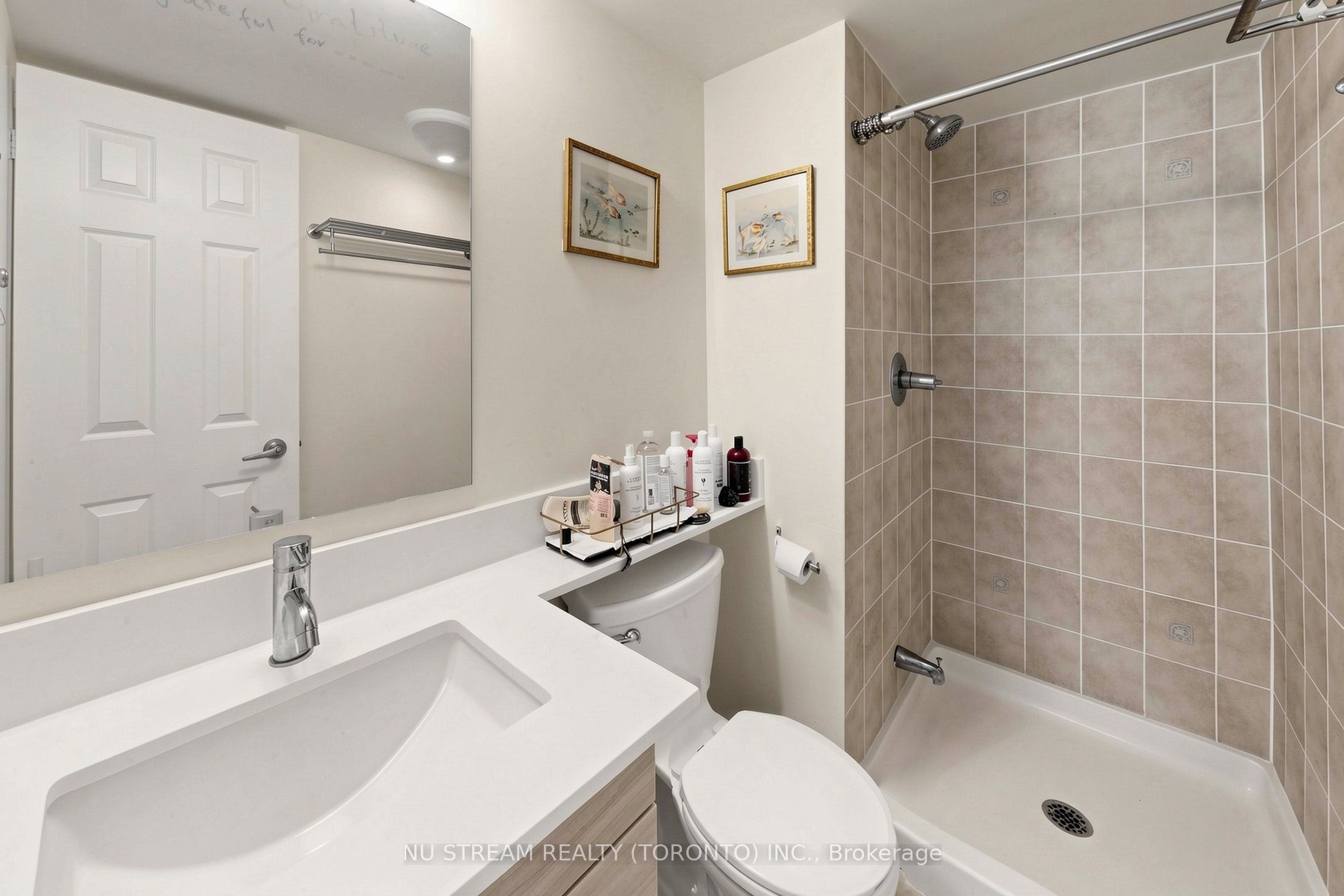 10 Brian Peck Crescent 201 Property Photo 15