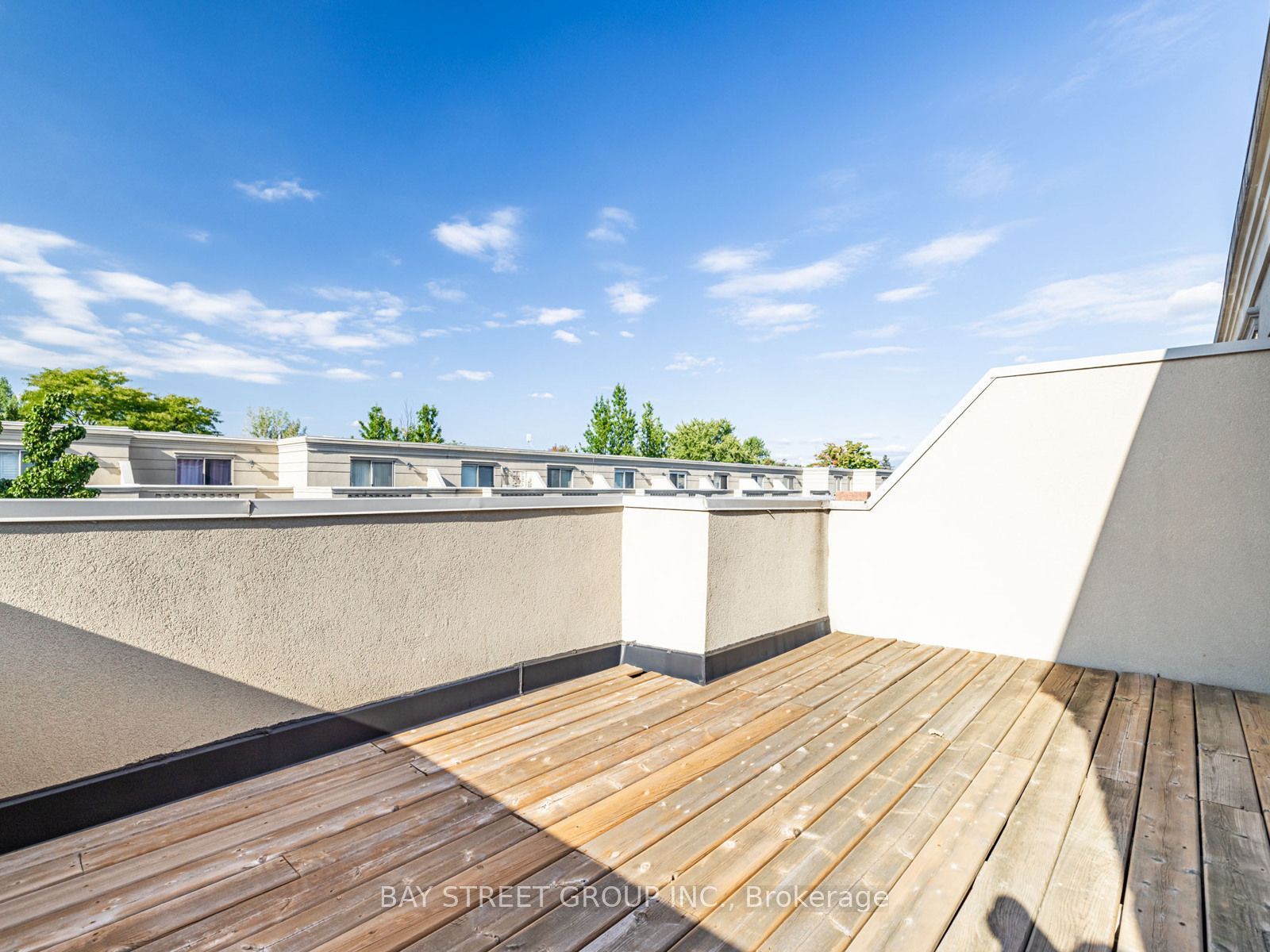 35 William Poole Way Property Photo 36