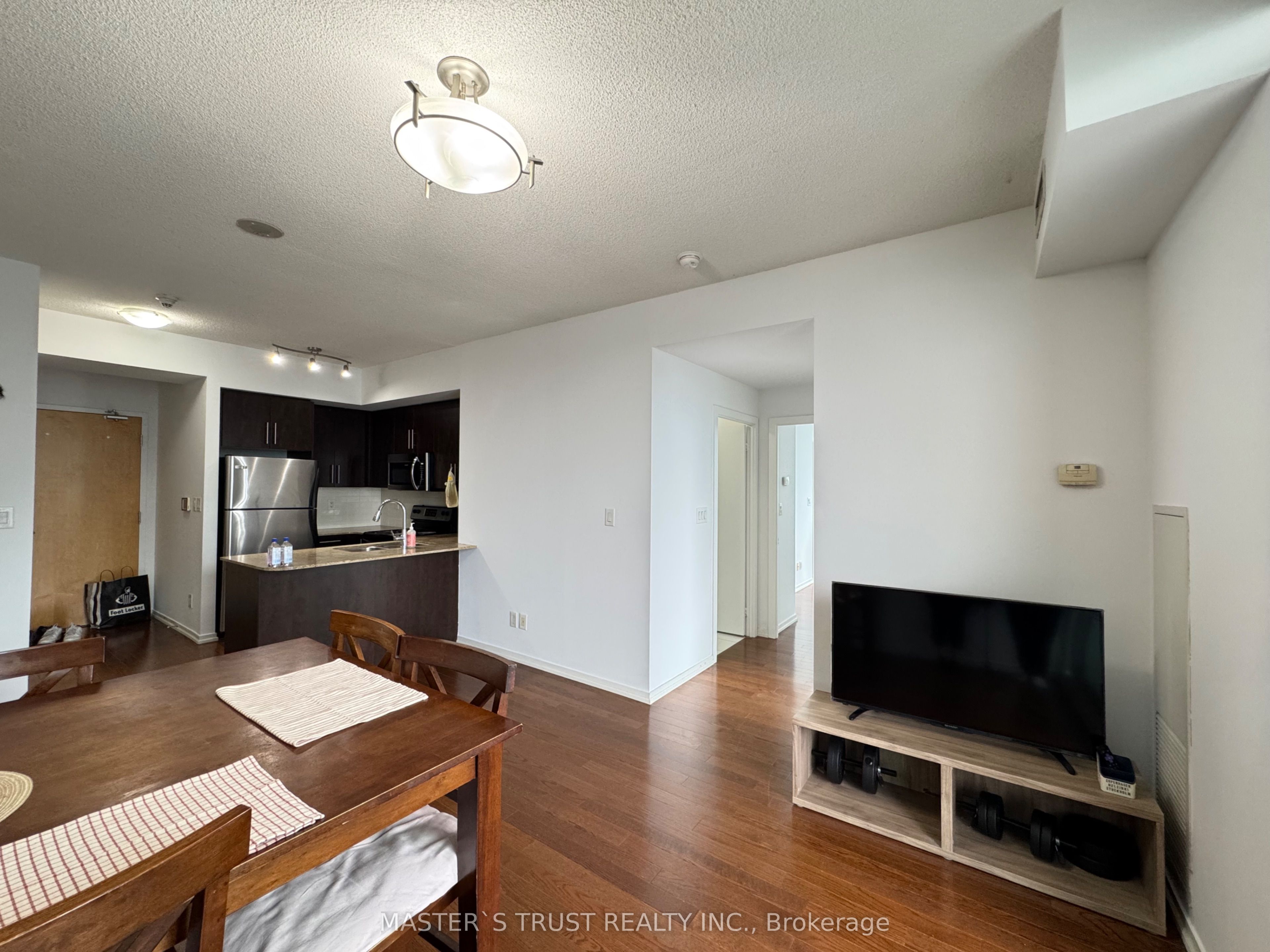 65 Bremner Boulevard 4502 Property Photo 5