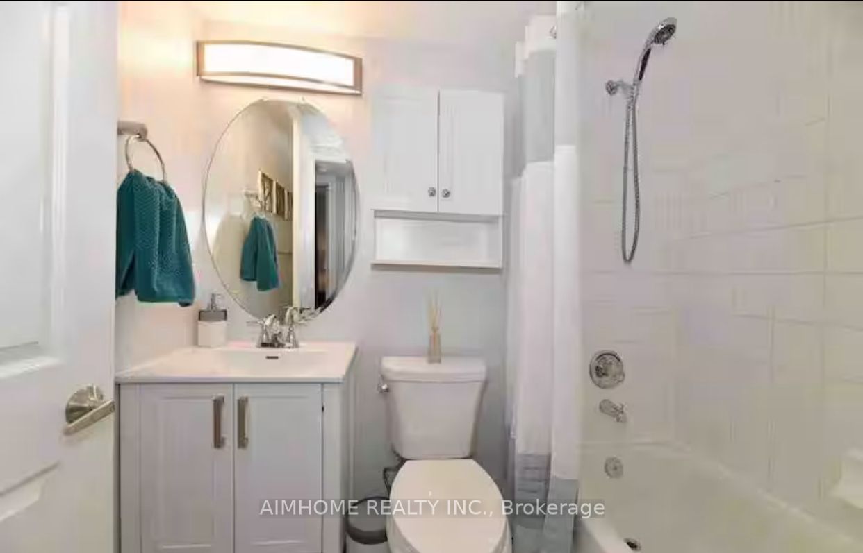 100 Redpath Avenue 1 Property Photo 12
