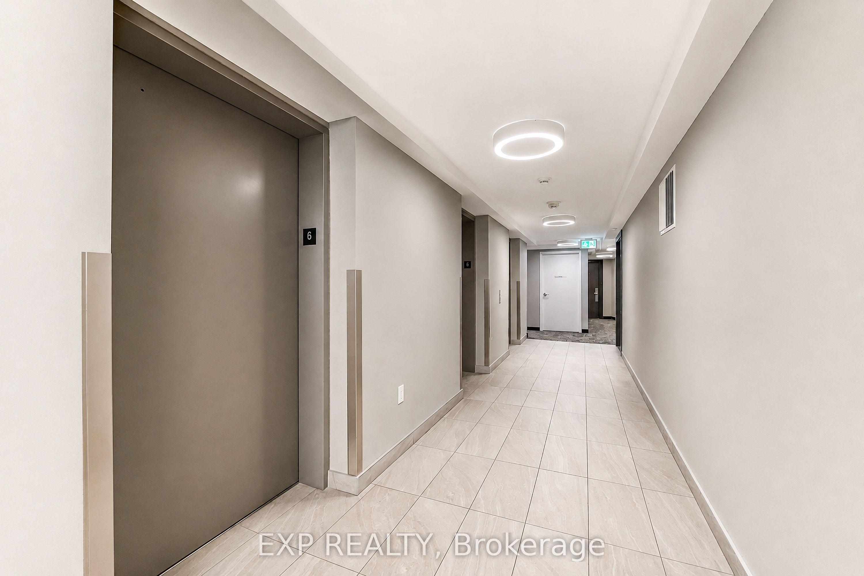 219 Dundas Street E 610 Property Photo 4