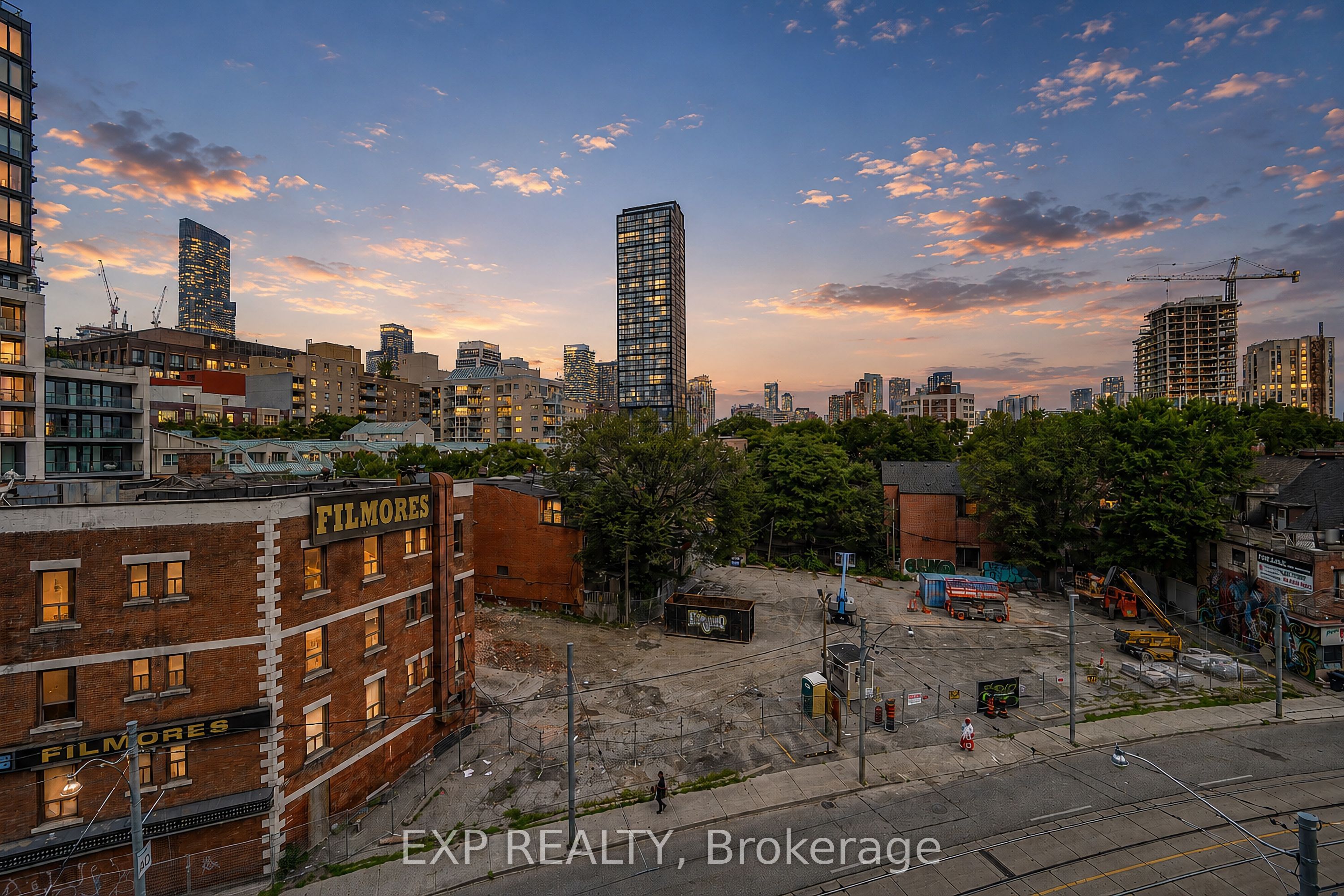219 Dundas Street E 610 Property Photo 18