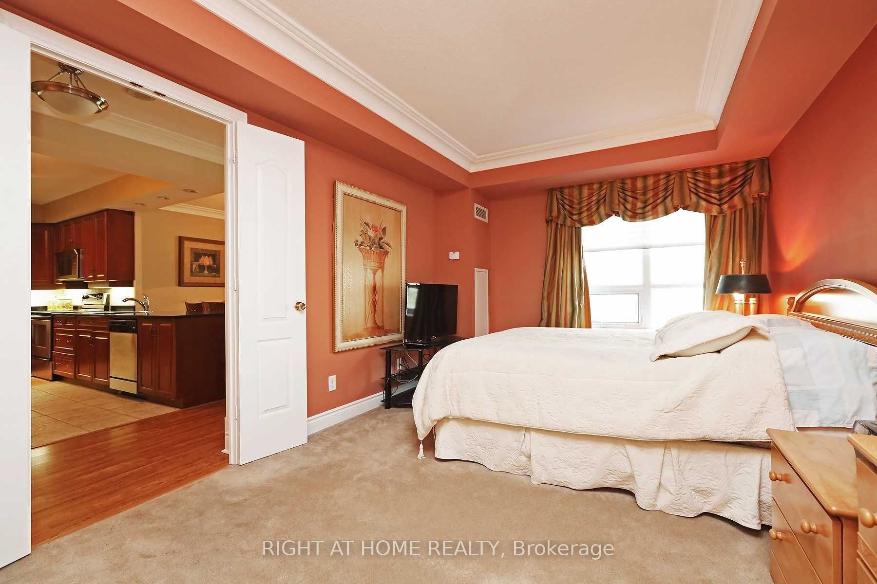 38 William Carson Crescent 615 Property Photo 8