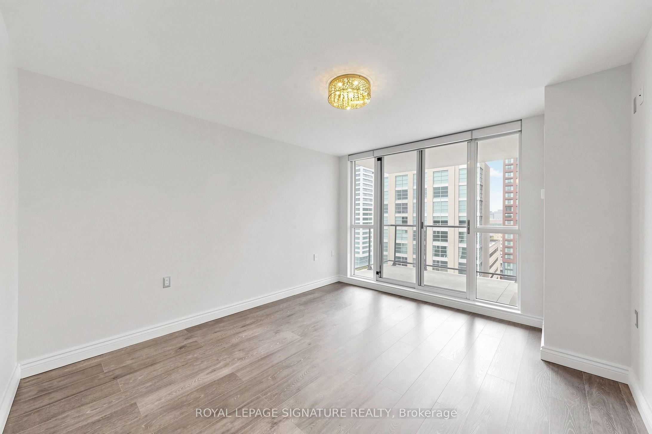 388 Bloor Street E 1801 Property Photo 27